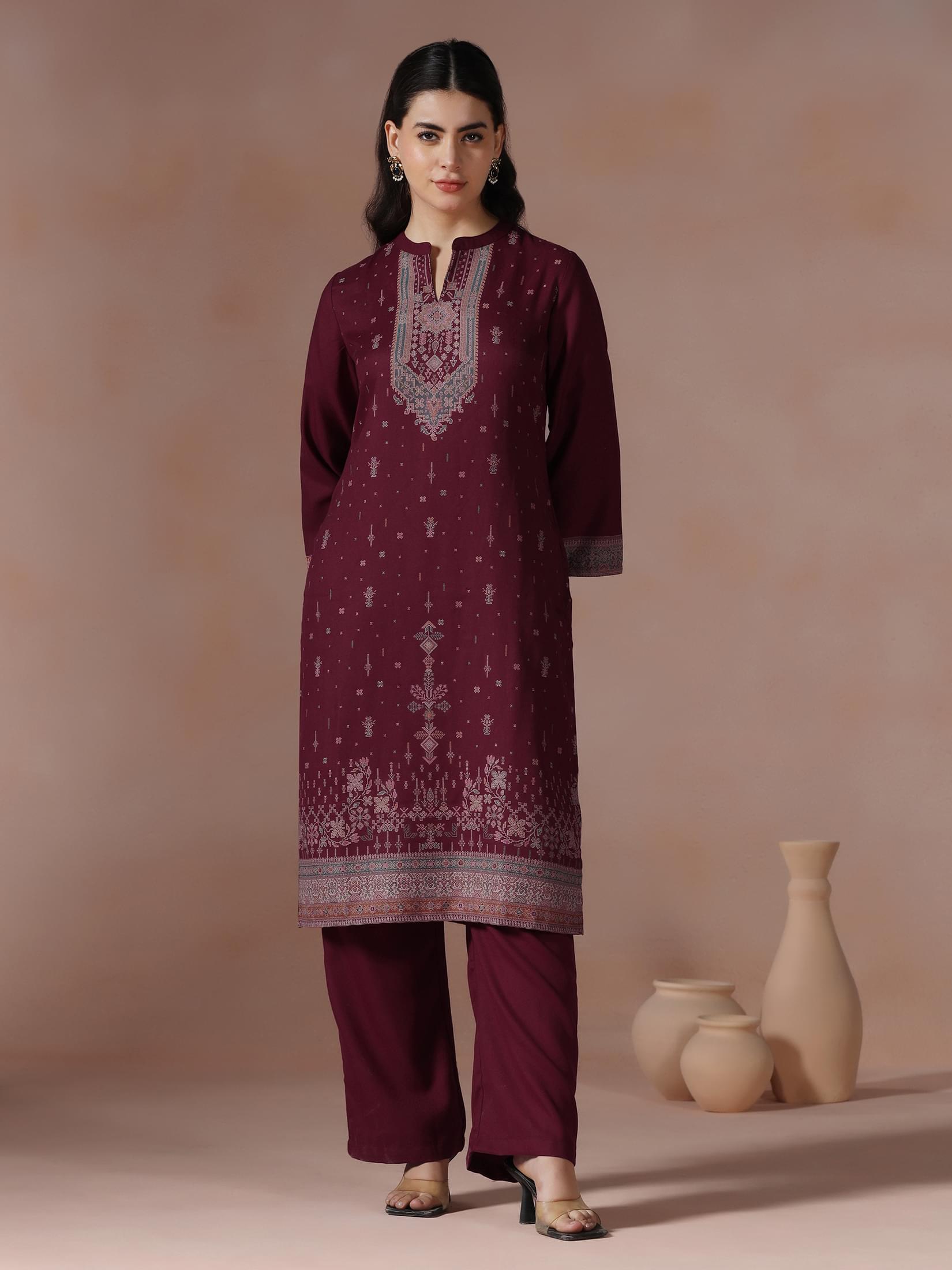 Winter Women Acrylic Jacquard Fuchsia Woven Kurta Comfort Pant Dupatta.