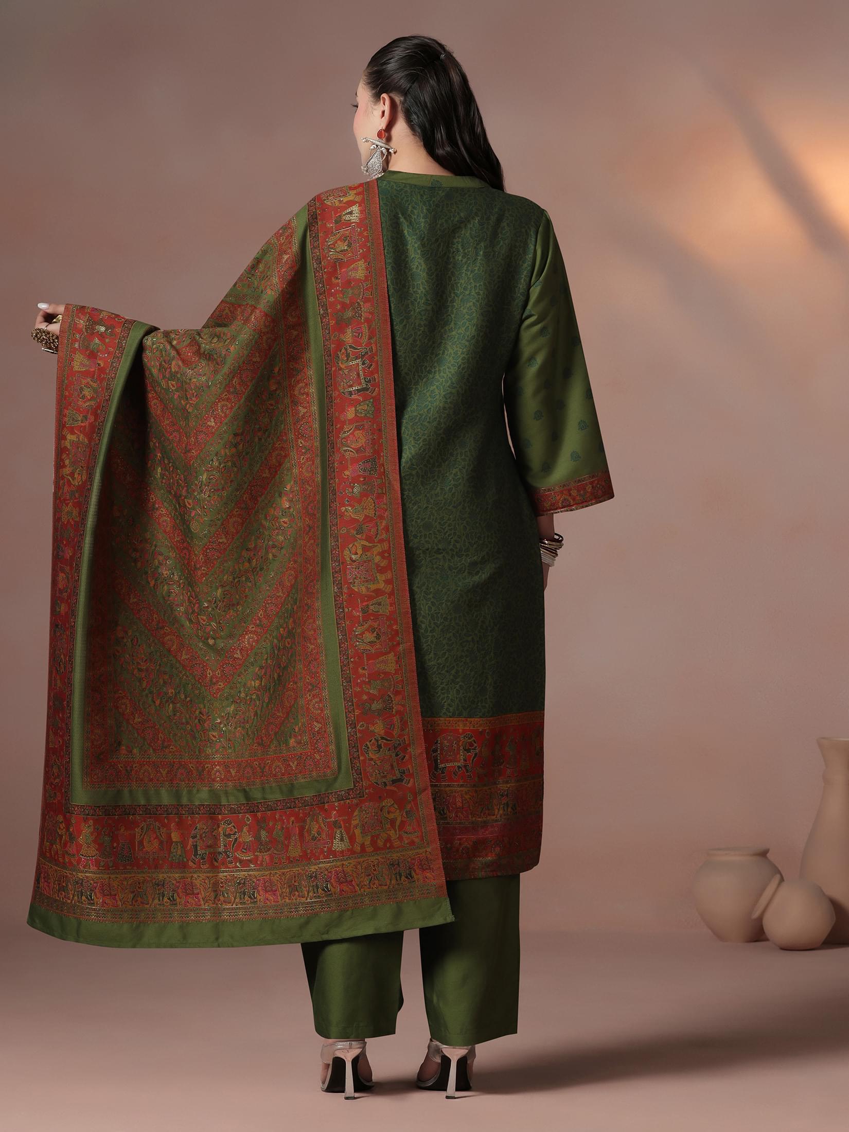 Winter Women Acrylic Jacquard Green Kurta Comfort Pant Dupatta.