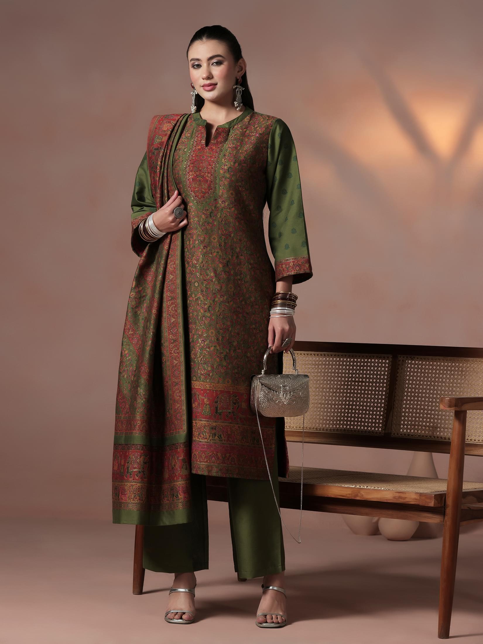 Winter Women Acrylic Jacquard Green Kurta Comfort Pant Dupatta.