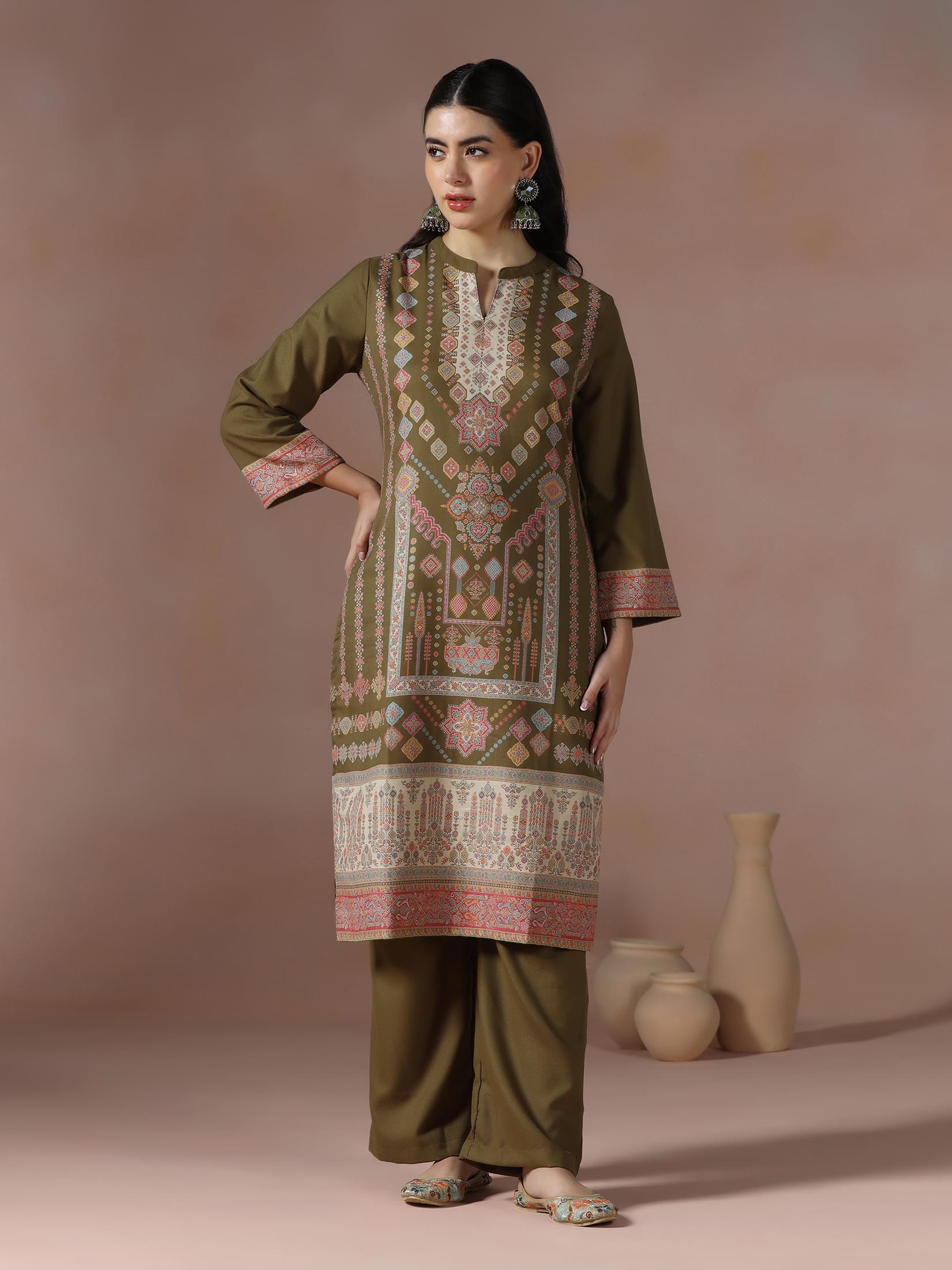 Winter Women Acrylic Jacquard Olive Woven Kurta Comfort Pant Dupatta.