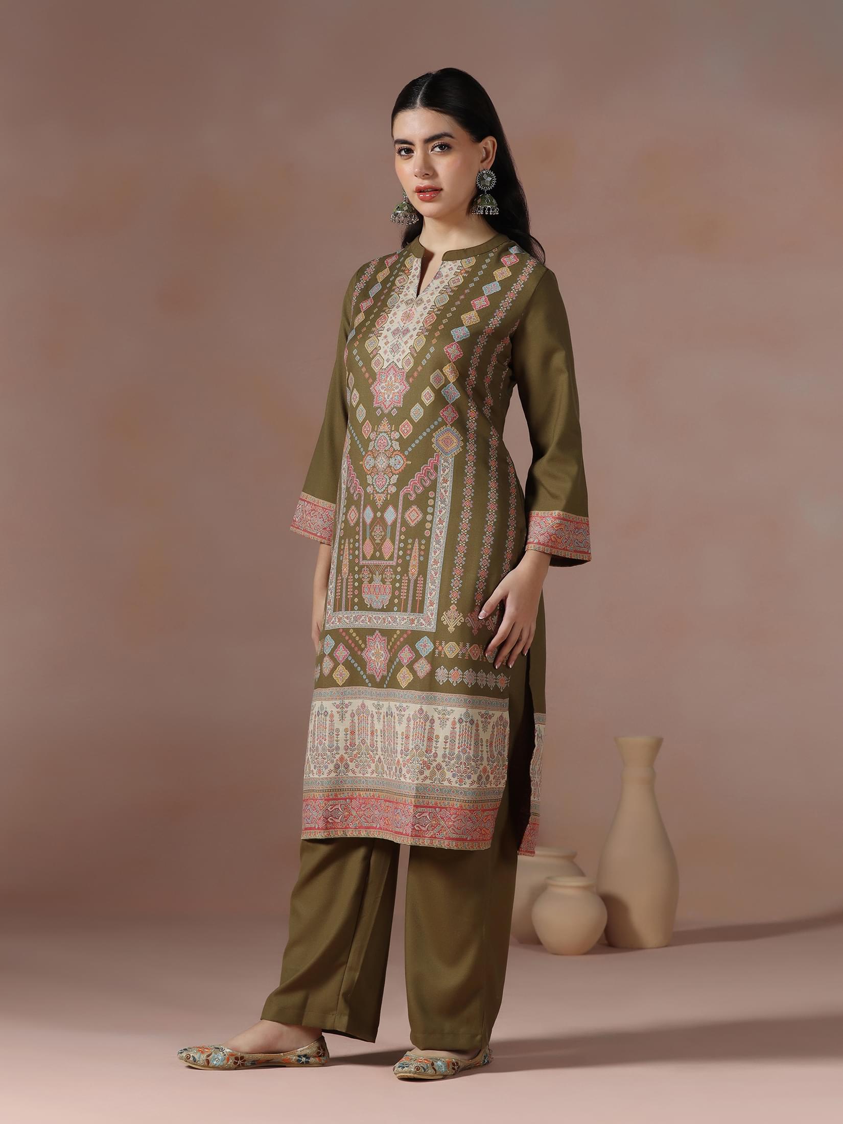 Winter Women Acrylic Jacquard Olive Woven Kurta Comfort Pant Dupatta.
