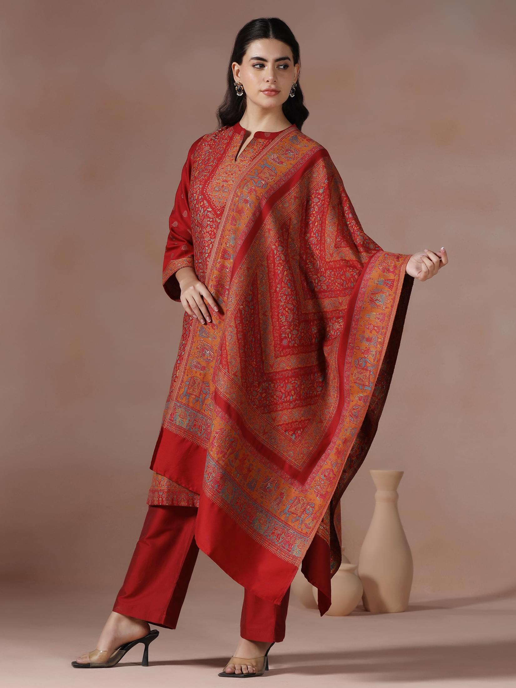 25763RED_left
