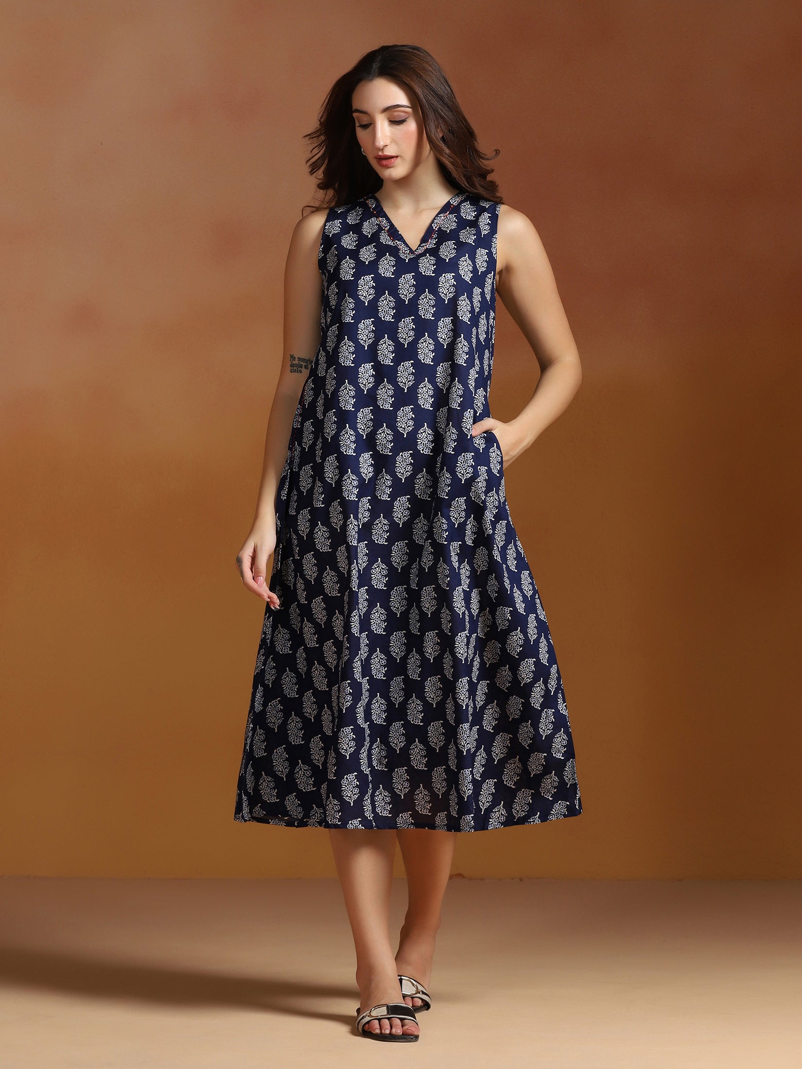 Women Cotton Indigo Printed Dress