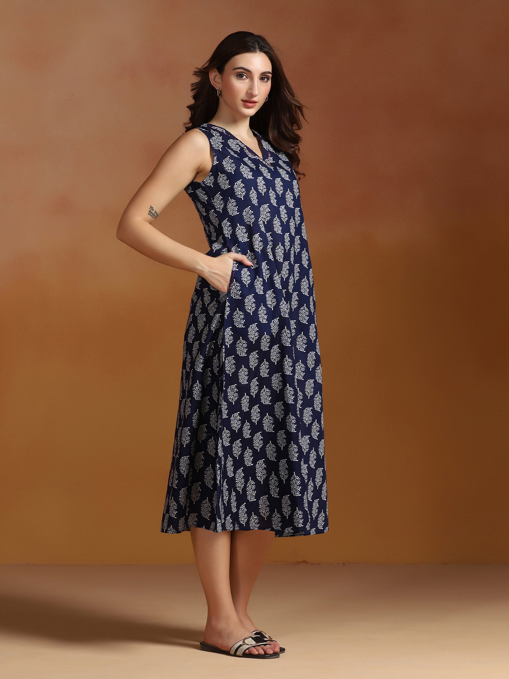 Women Cotton Indigo Printed Dress