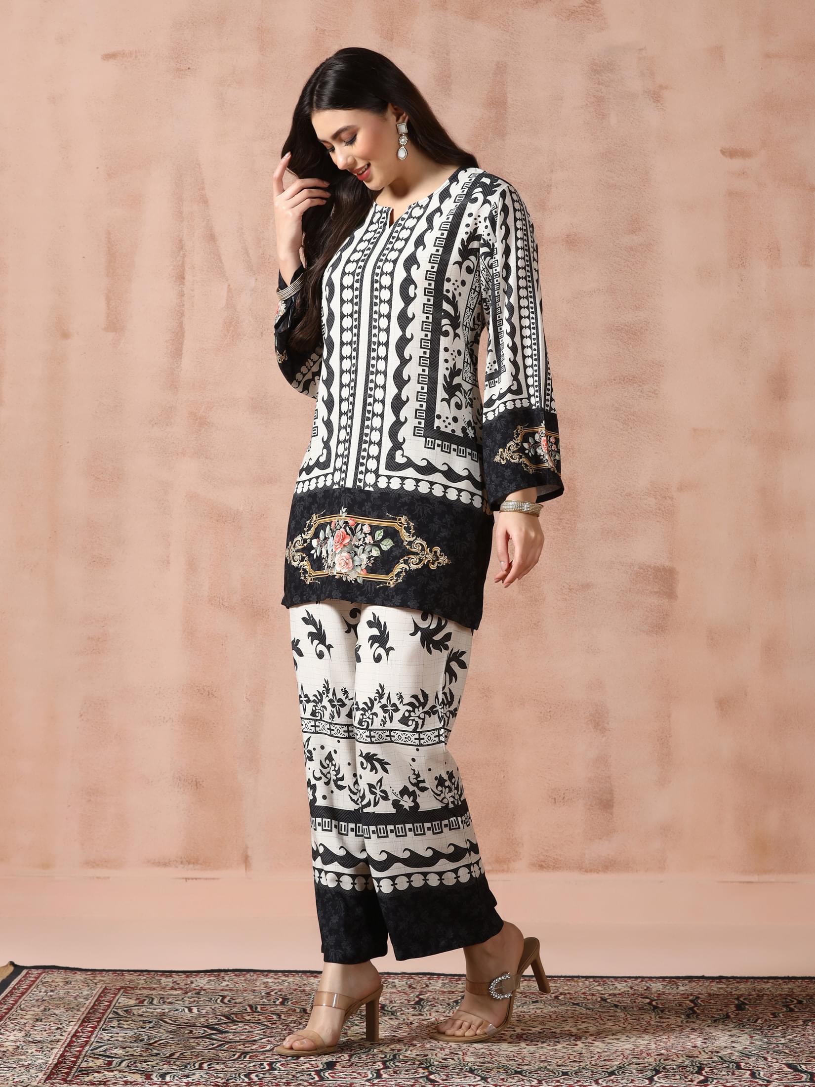Women Liva Beige & Black Printed Kurta With Comfort Pant.