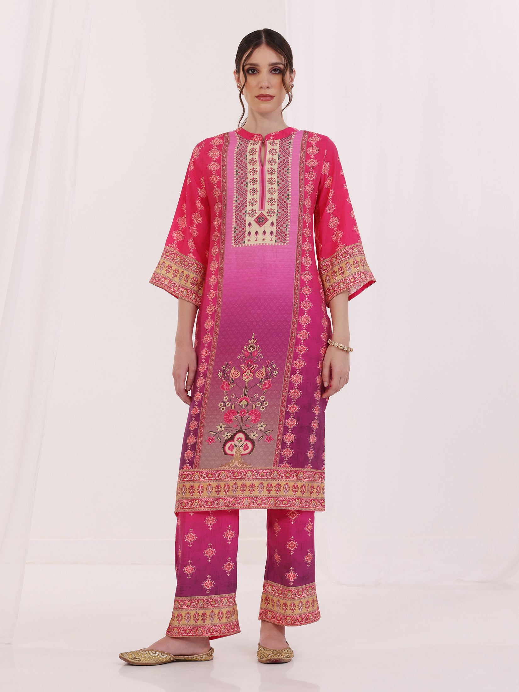 Women Poly Viscose Fuchsia Floral Print Kurta Comfort Pant Dupatta