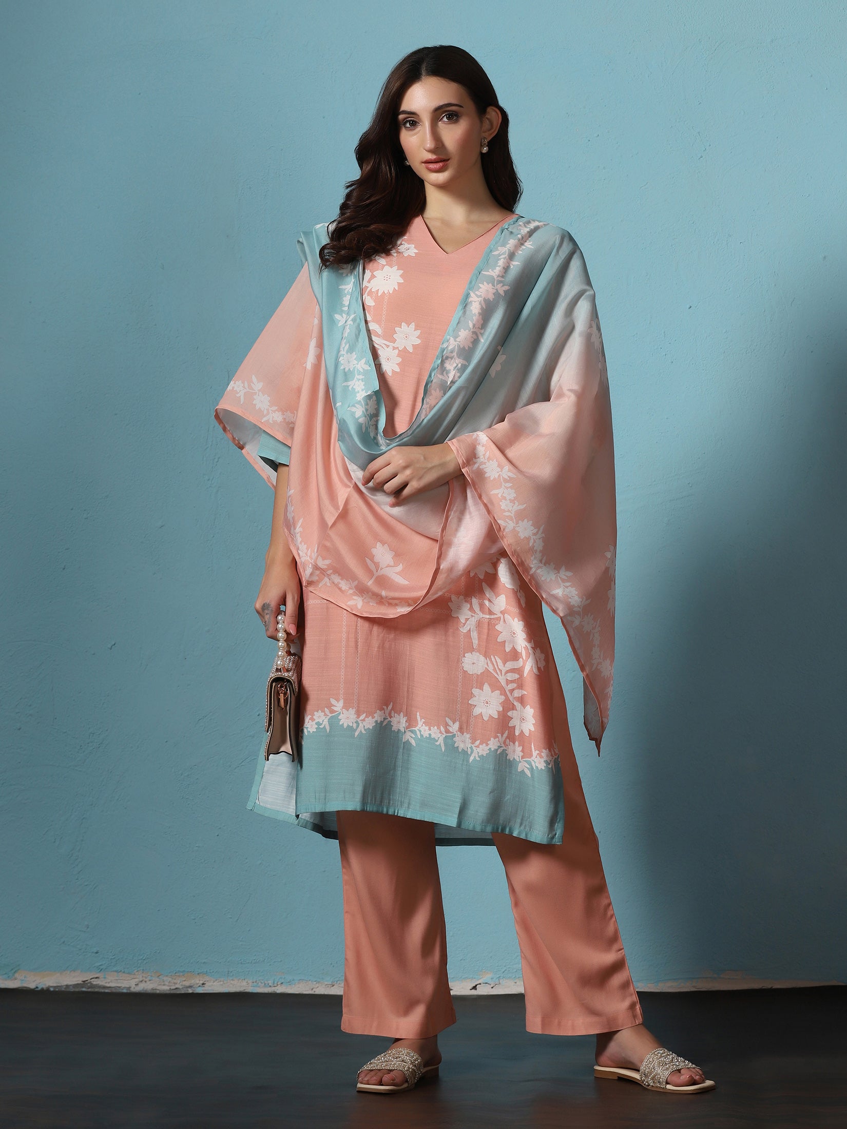 Women Poly Slub Peach Floral Print Kurta Comfort Pant Dupatta