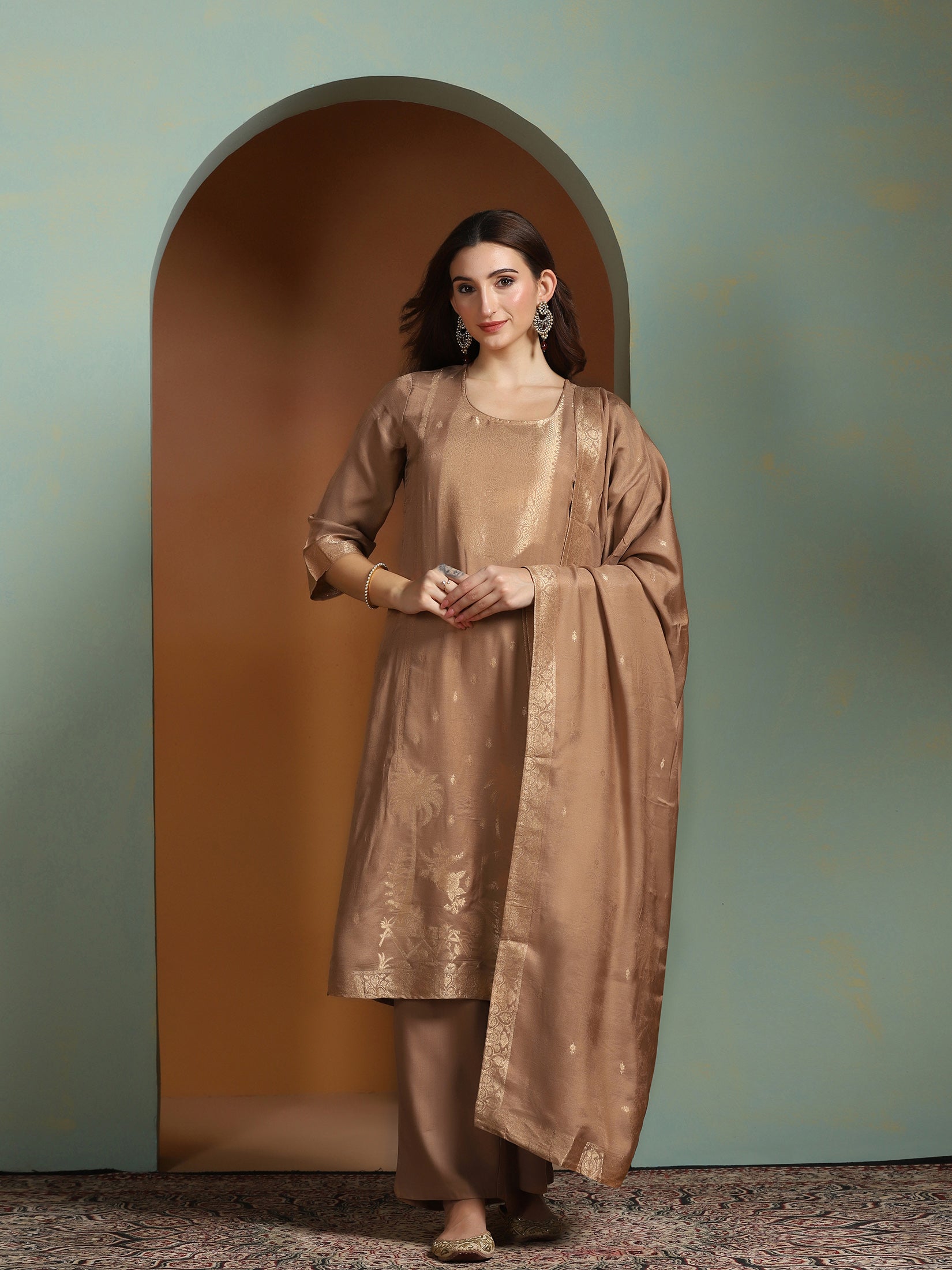Women Viscose Jacquard Brown Kurta Comfort Pant Dupatta