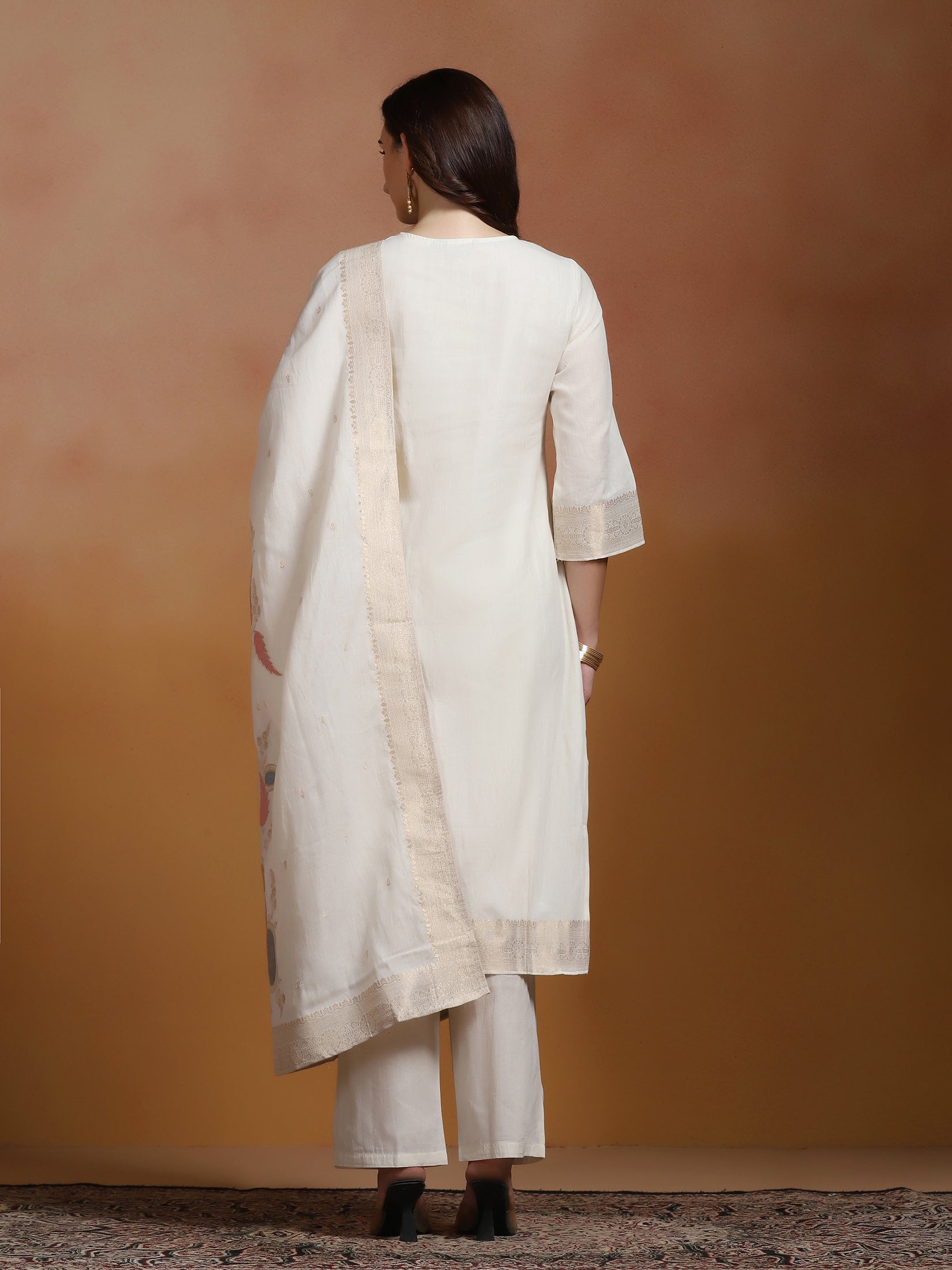 Women Cotton Jacquard Off White Kurta Comfort Pant With Dupatta