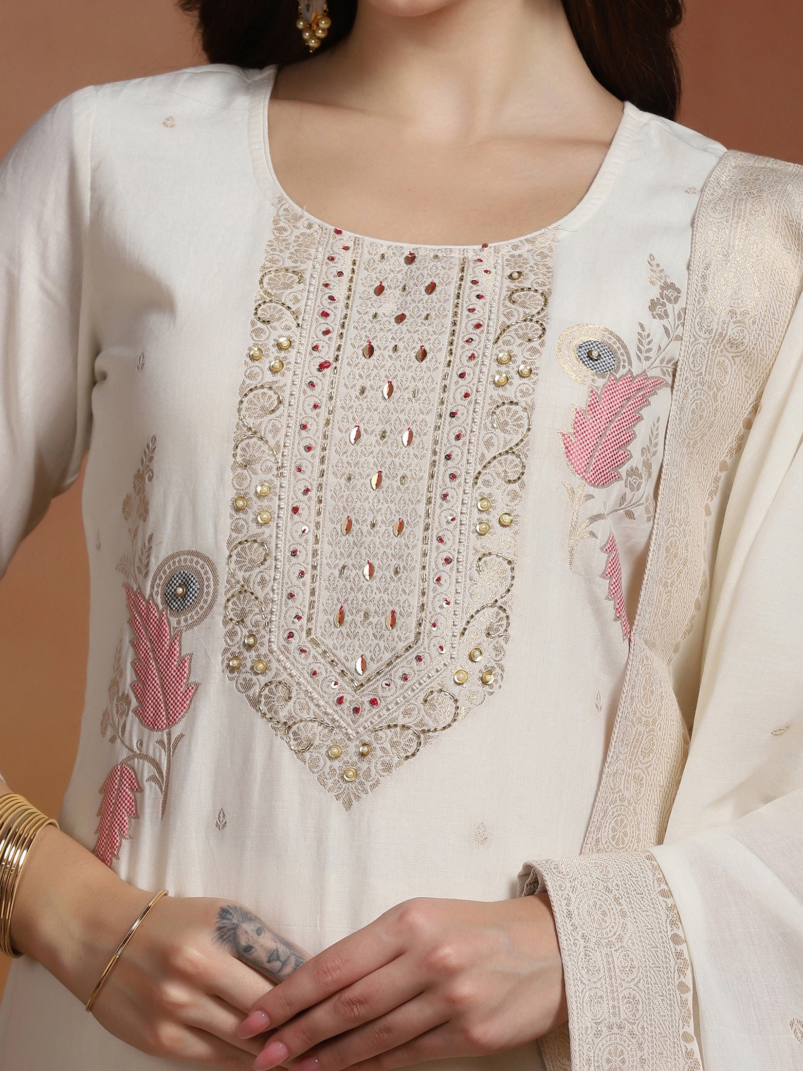 Women Cotton Jacquard Off White Kurta Comfort Pant With Dupatta