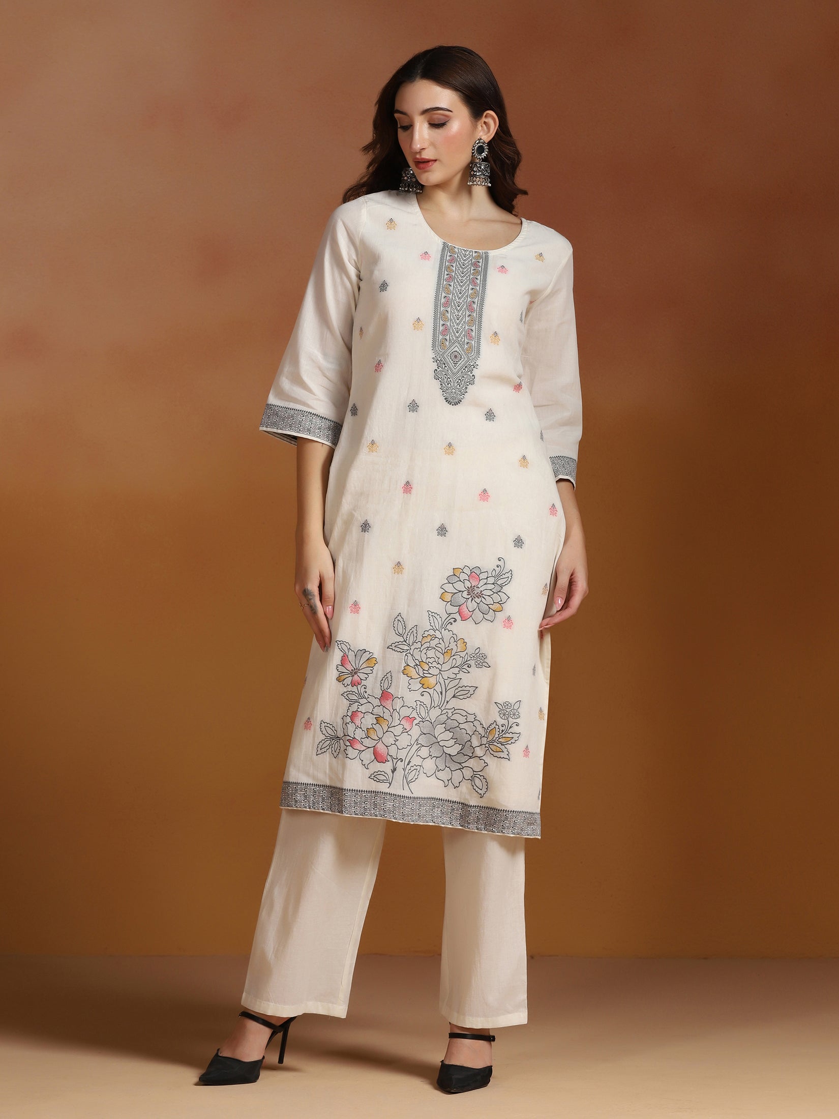 Women Off White Cotton Jacquard Kurta Comfort Pant With Dupatta