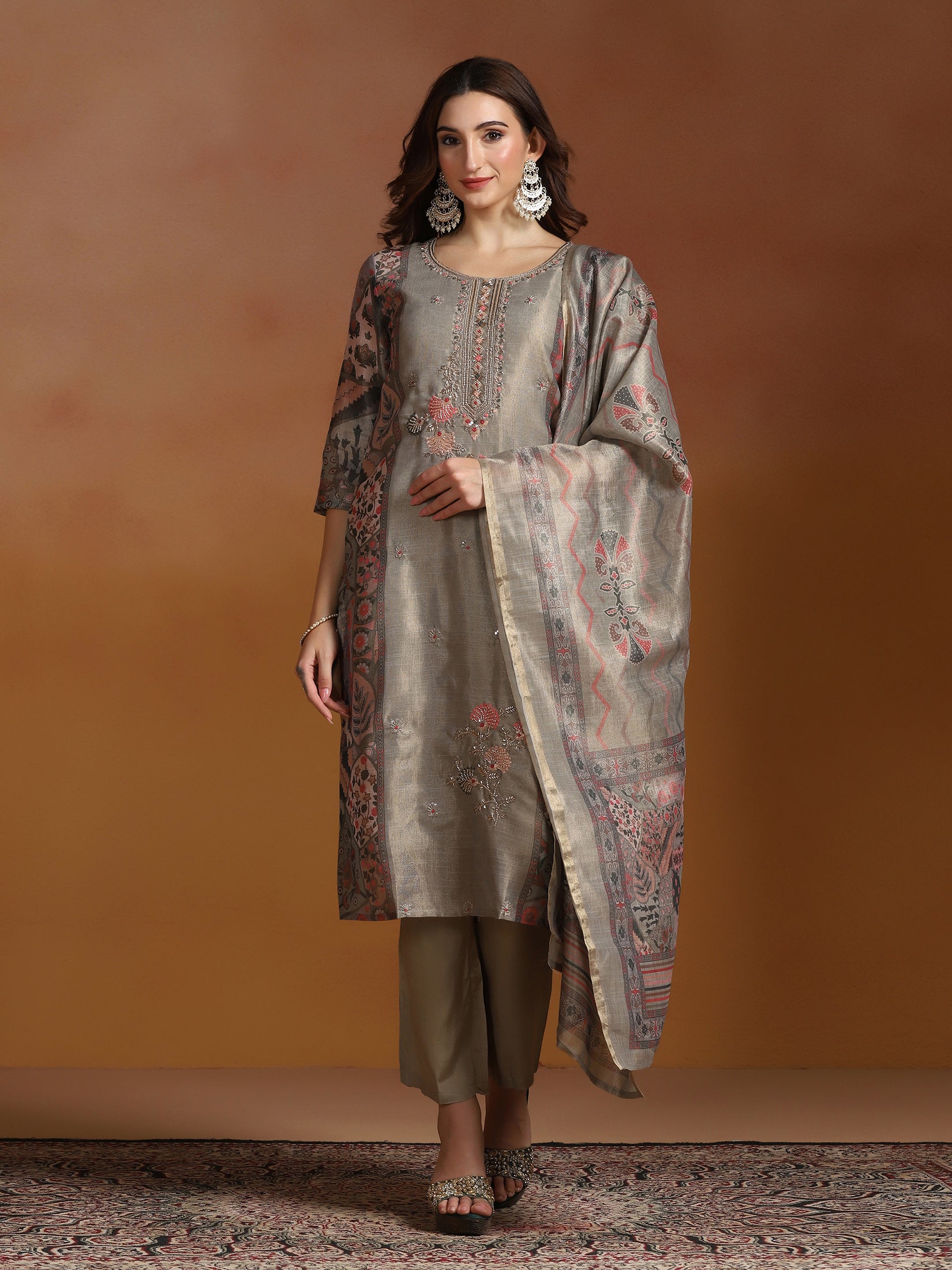 Women Linen Olive Embroidered Kurta Comfort Pant Dupatta