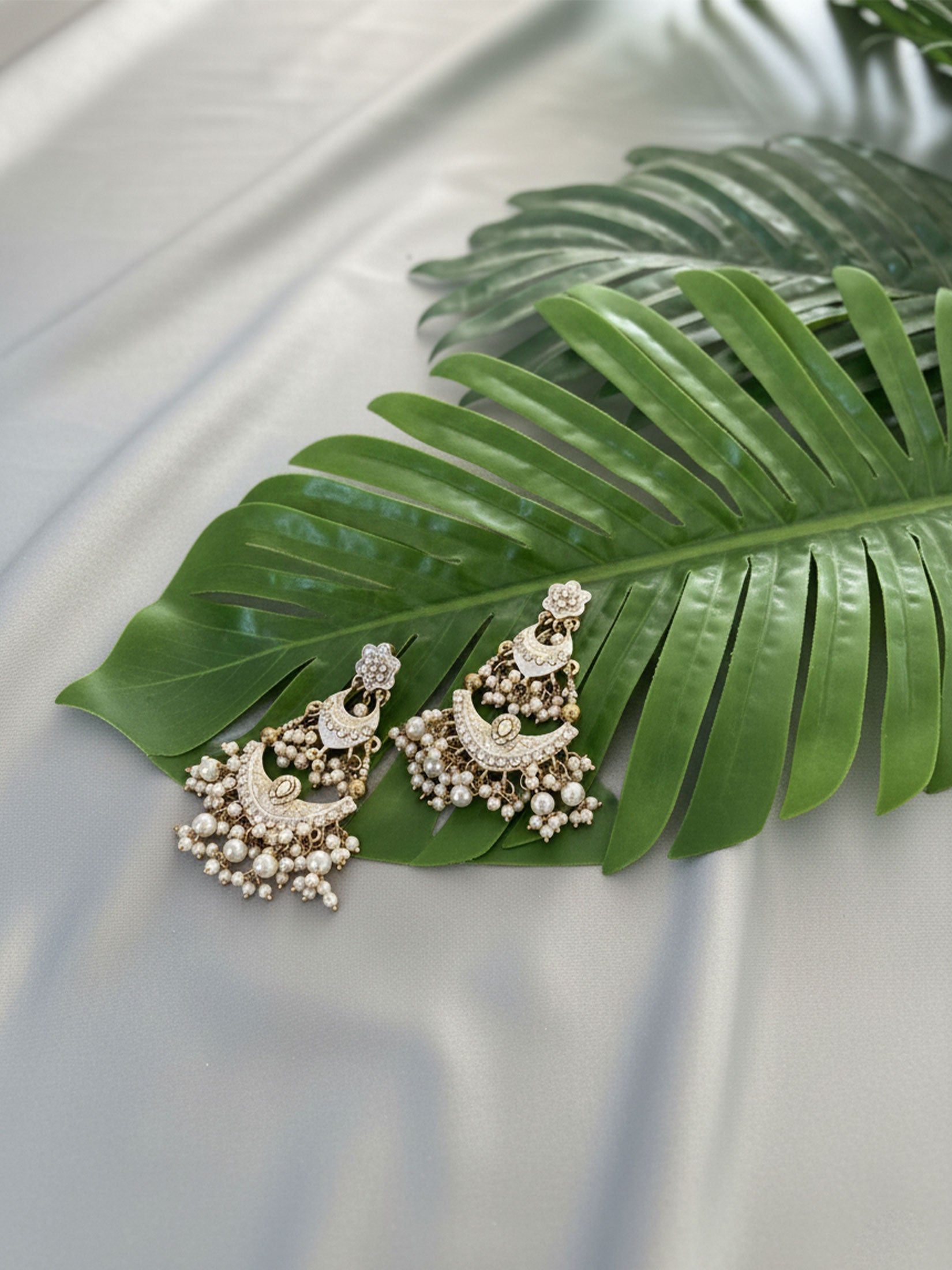 Tiered Polki Chaandbali With Pearl Jhumkas