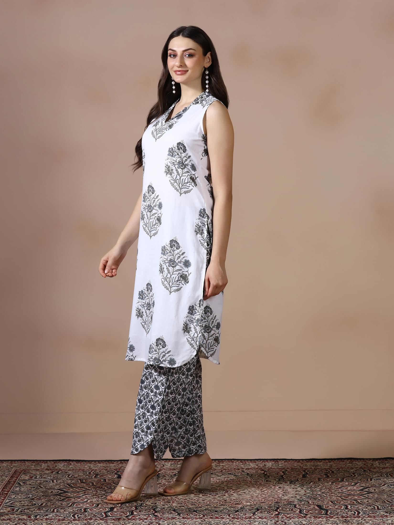 Women Cotton White Printed Kurta With Comfort Pant.