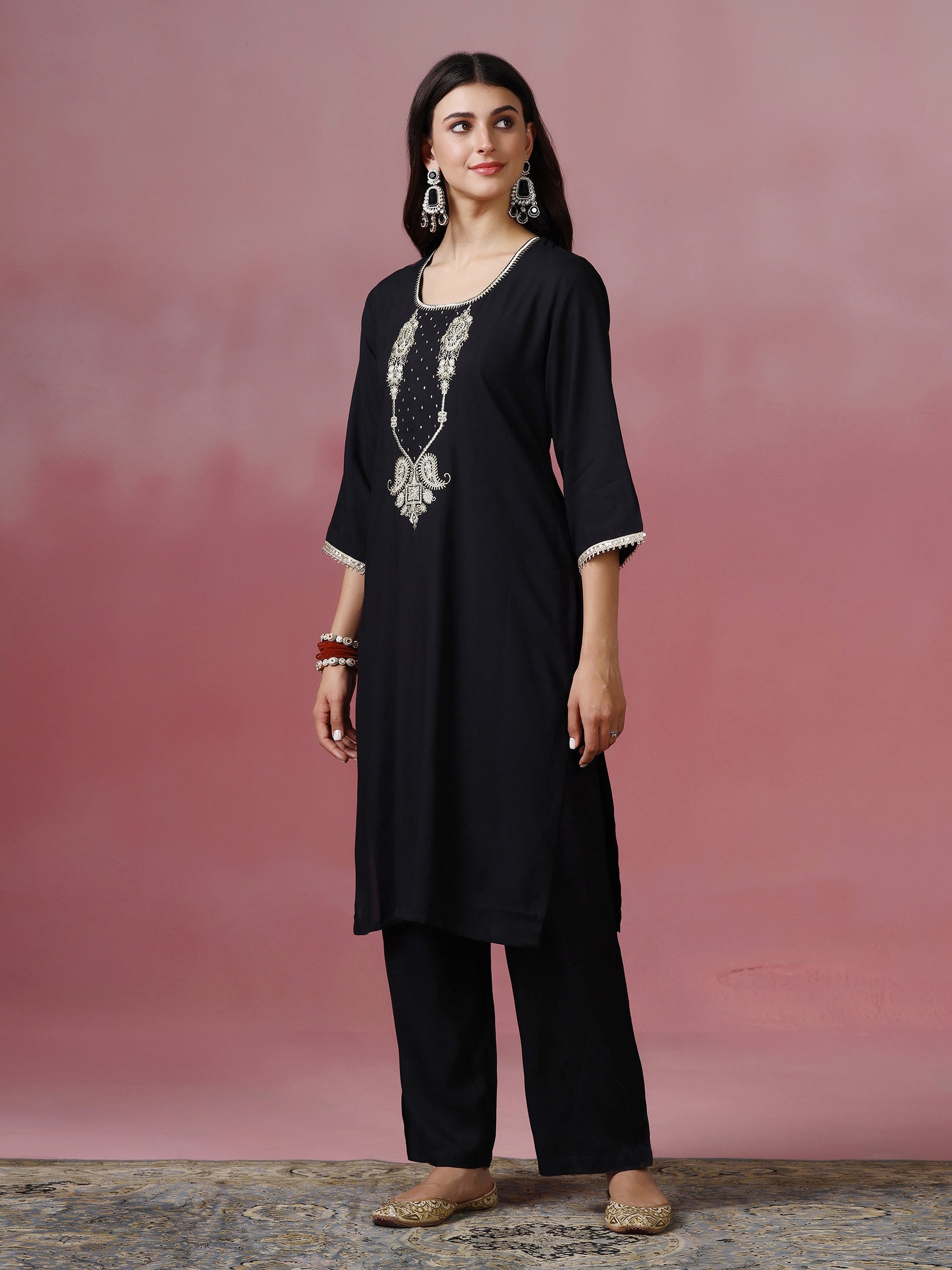 Women Liva Black Embroidered Kurta Comfort Pant Dupatta