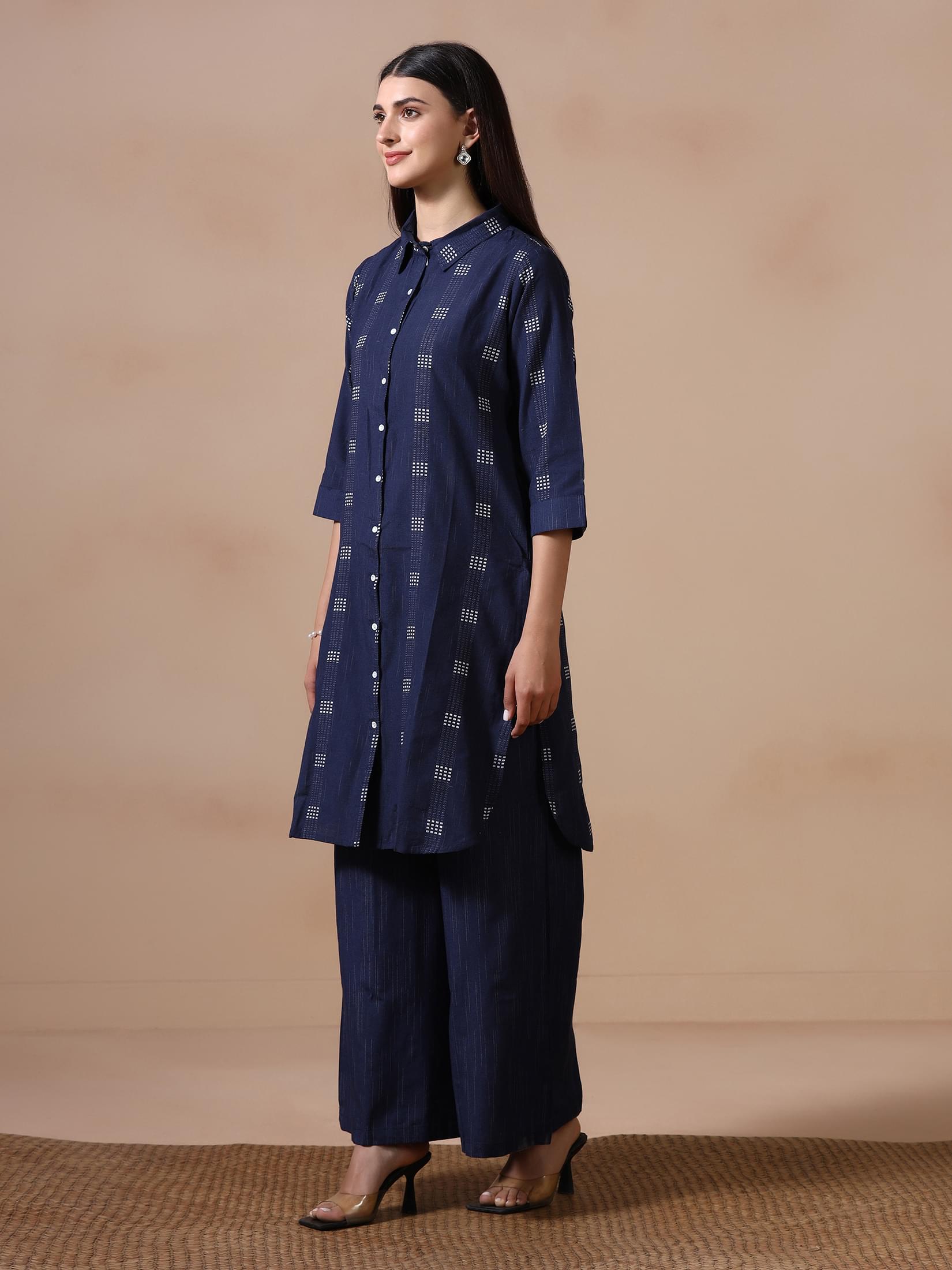 Women Poly Cotton Navy Blue Yarn Dyed Kurta With Wide Leg Pant.