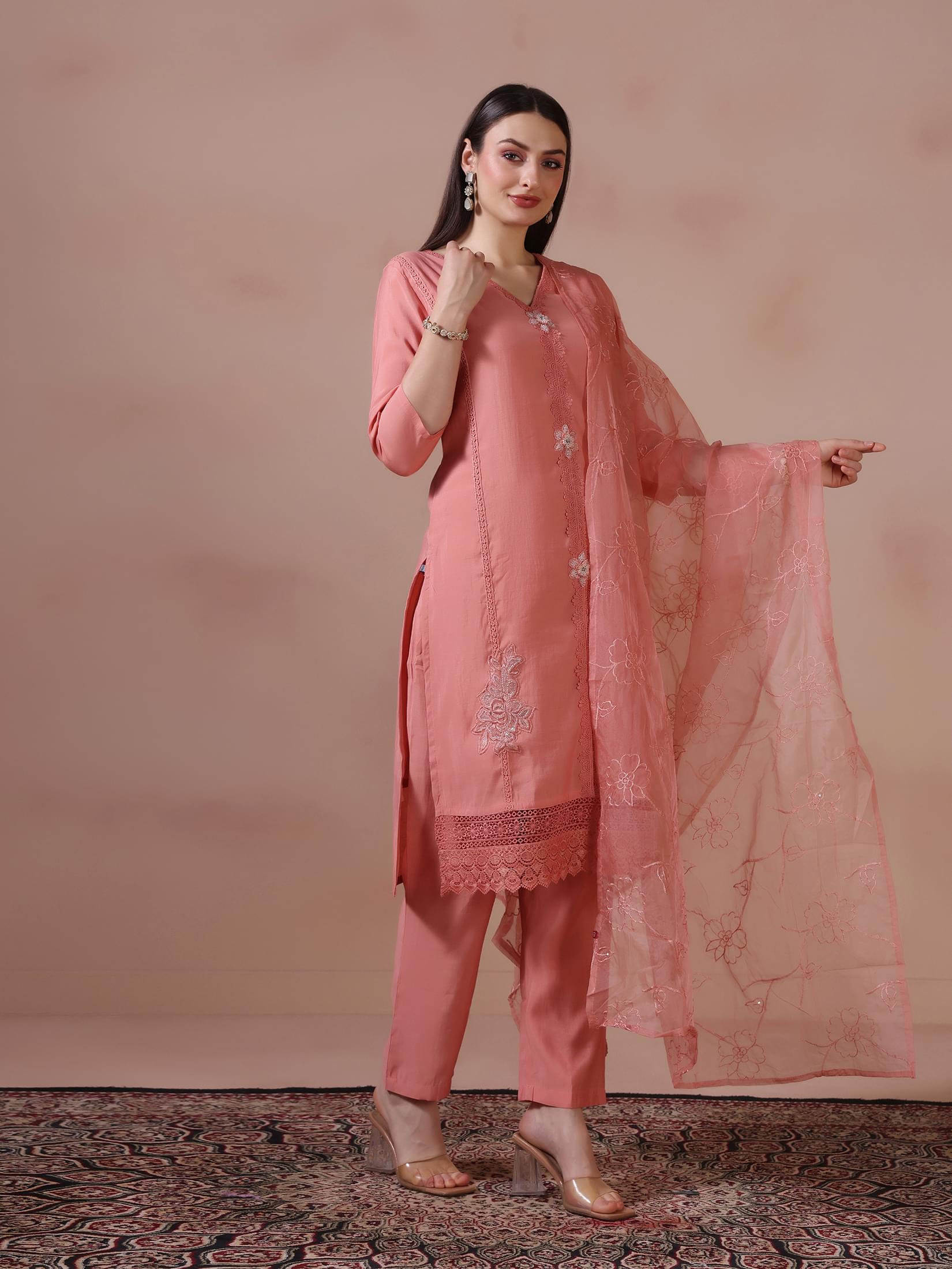 Women Mul Chanderi Peach Embroidered Kurta Trouser Dupatta.