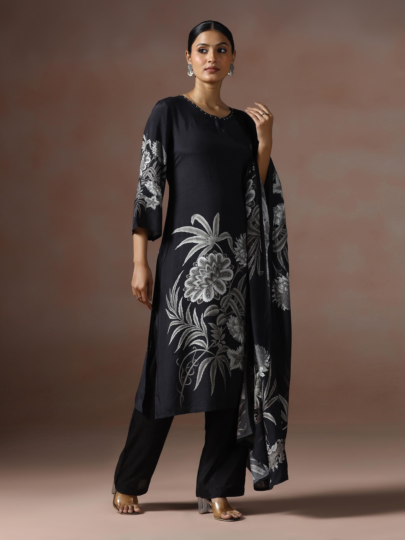 Women Muslin Black Floral Print Kurta Comfort Pant Dupatta.