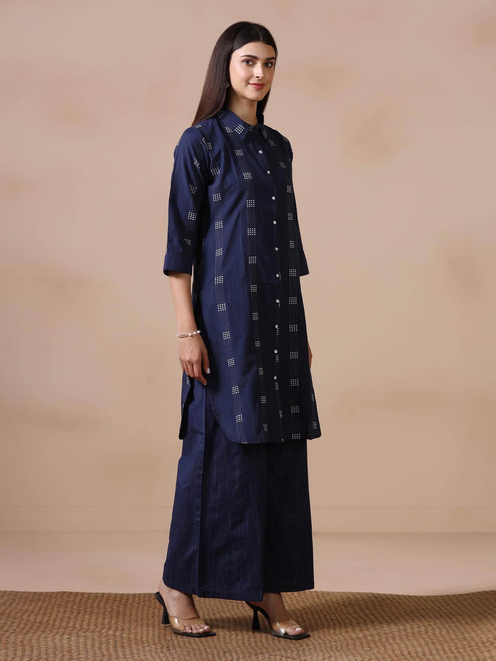 Women Poly Cotton Navy Blue Yarn Dyed Kurta With Wide Leg Pant.