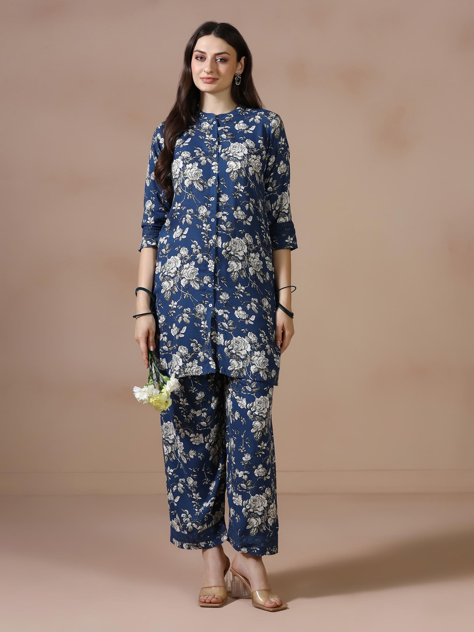 Women Liva Indigo Printed Co Ord Set.