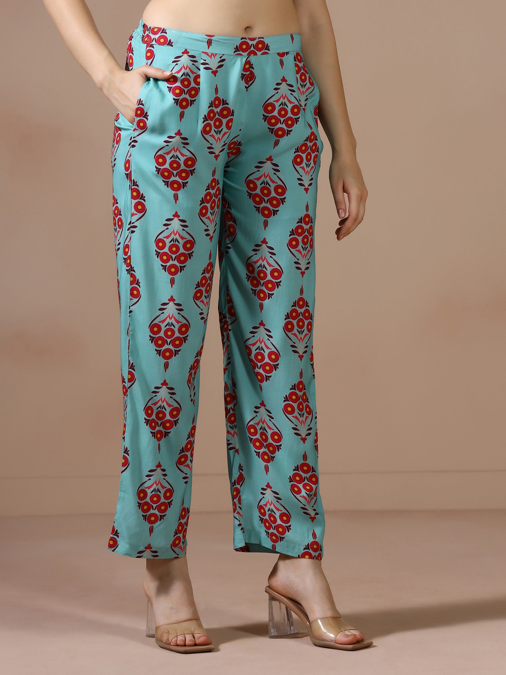 Women Liva Green Printed Kurta With Comfort Pant