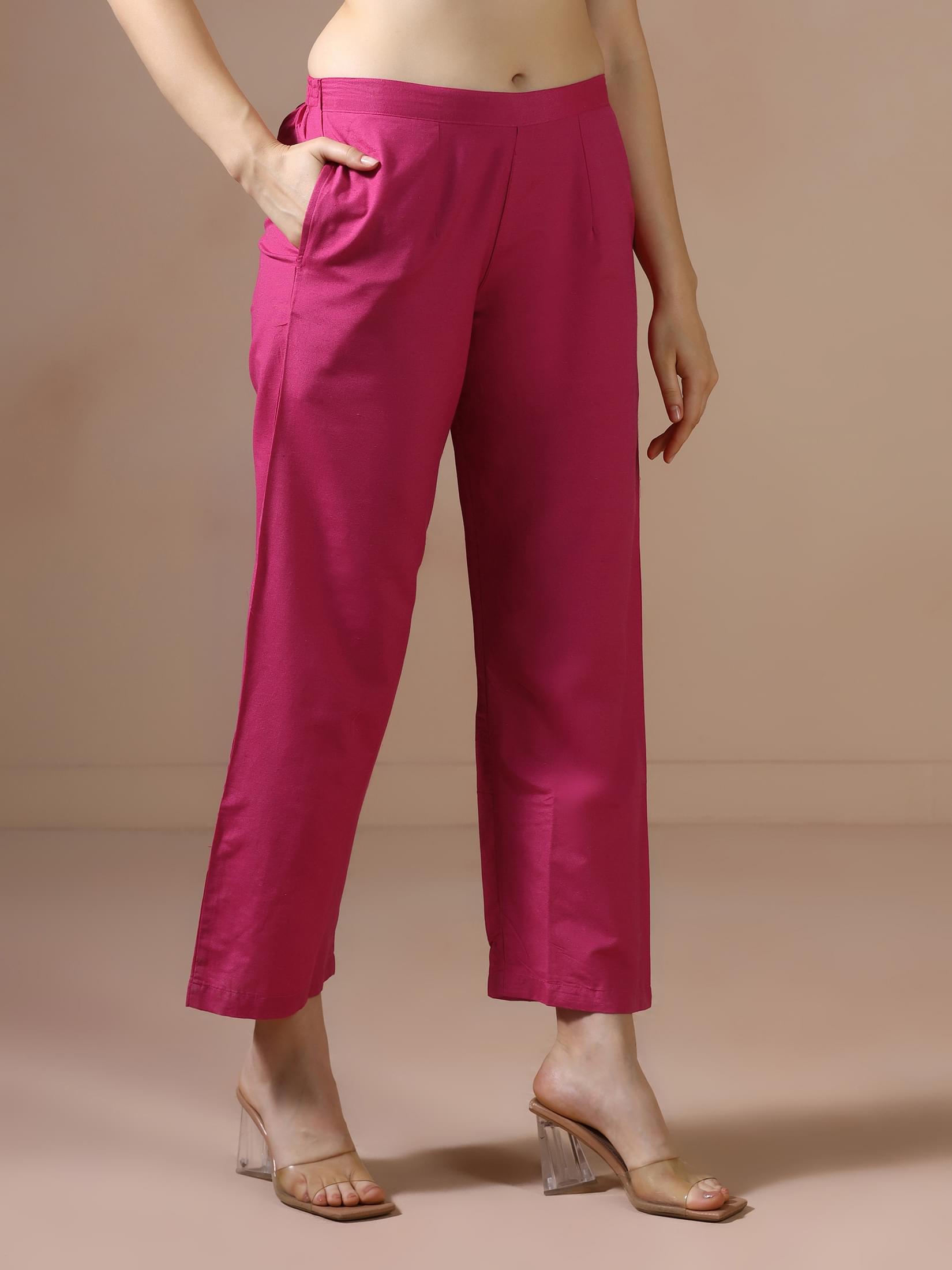 Women Poly Cotton Pink Yarn Dyed Kurta With Comfort Pant.