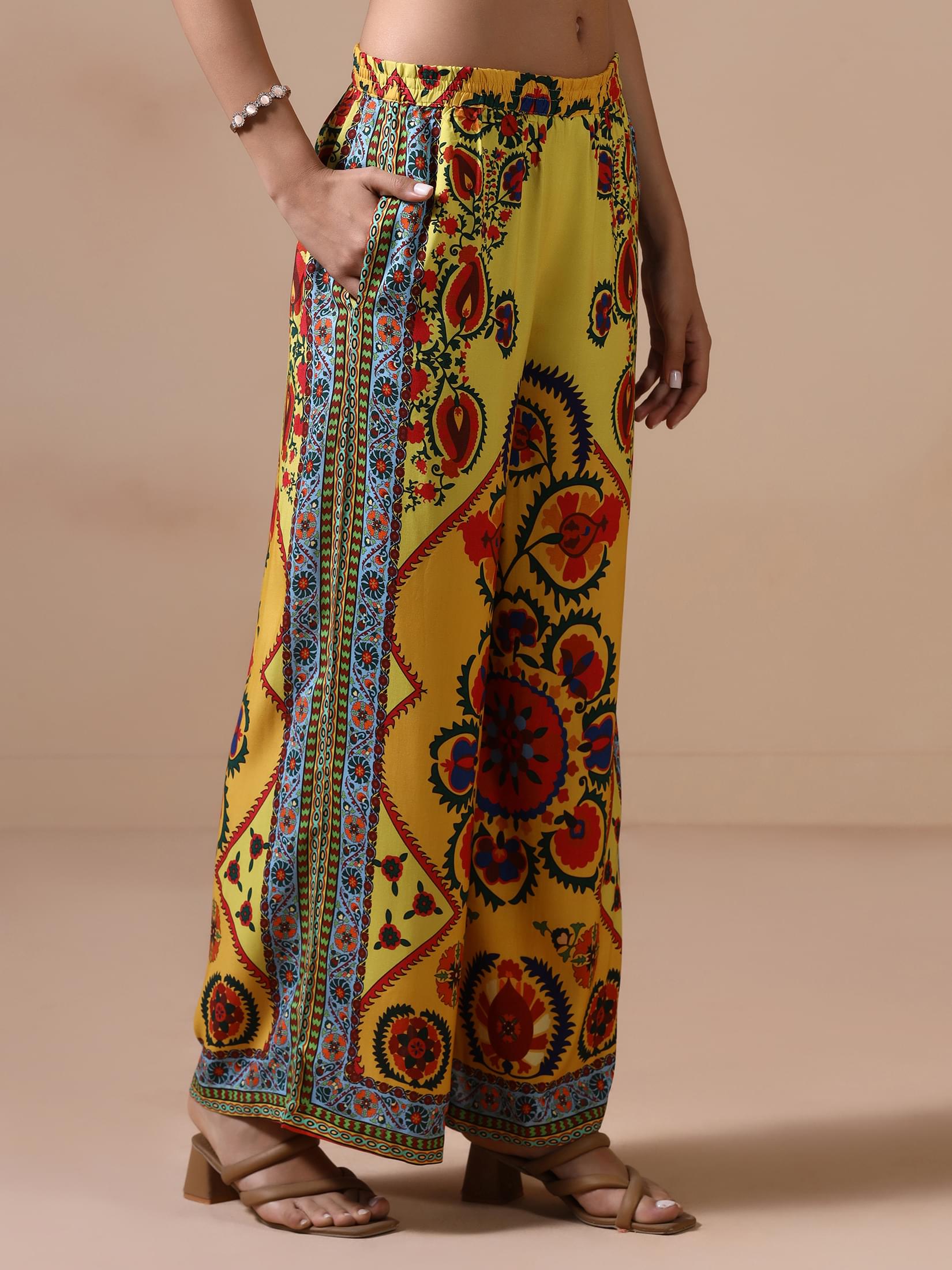 Women Liva Yellow Printed Co Ord Set.
