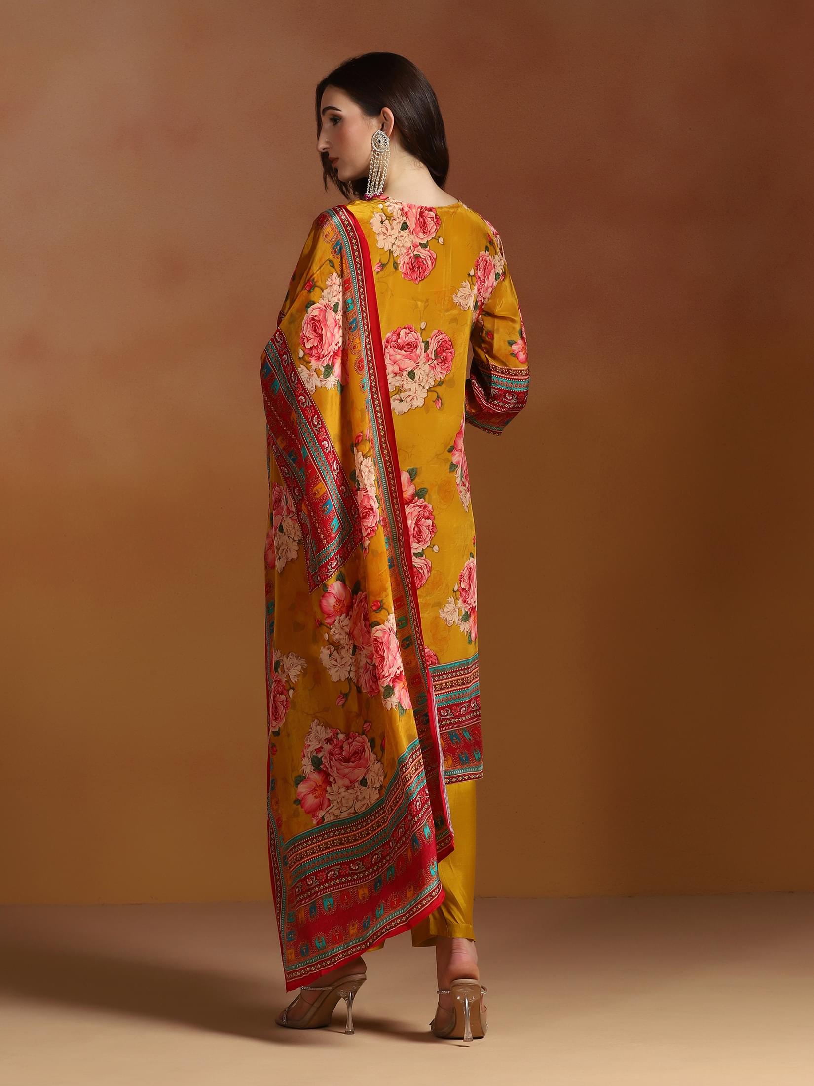 PG-26198KBMUSTARD_back