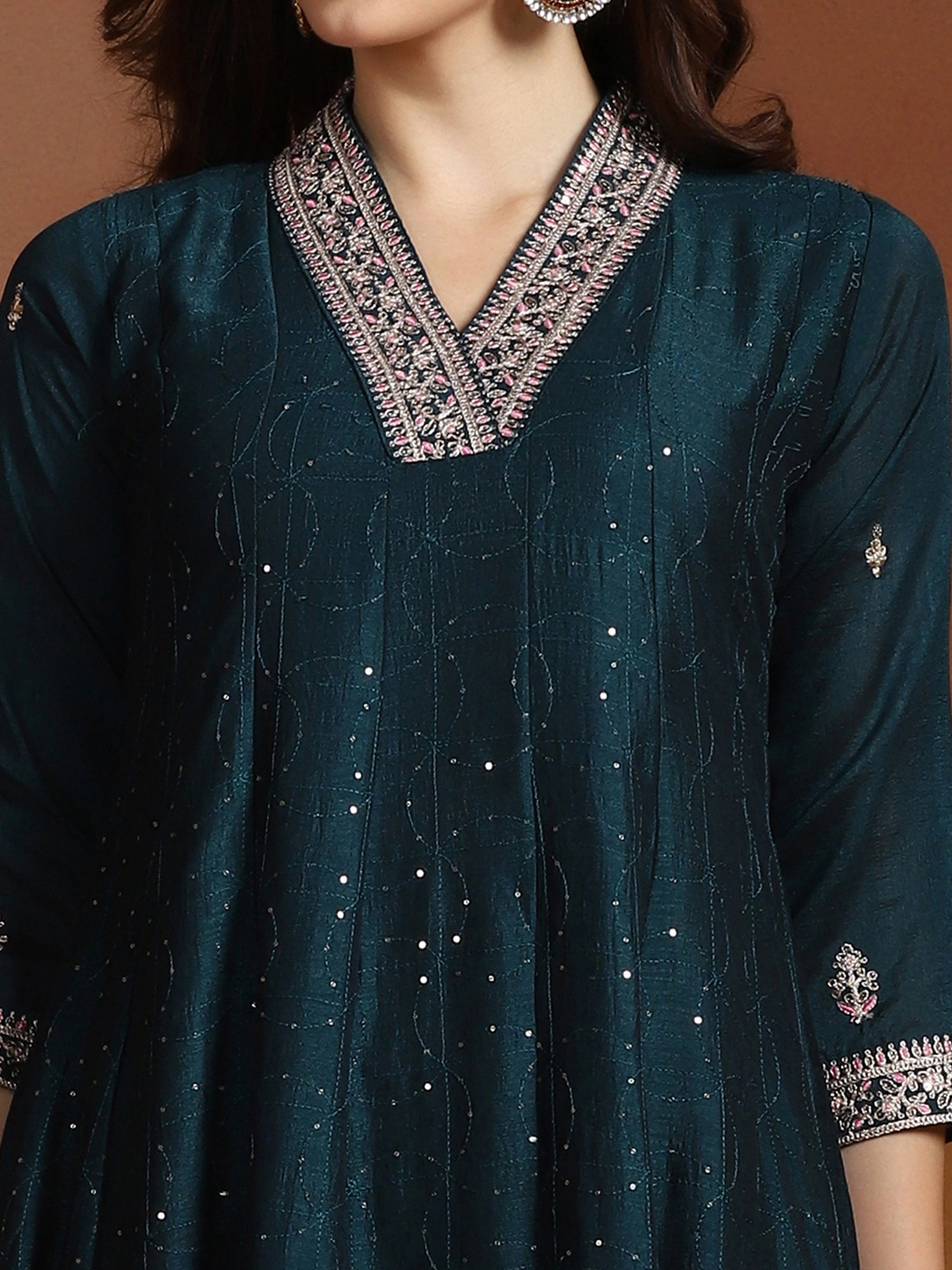 Women Chinon Peacock Blue Embroidered Kurta Comfort Pant Dupatta