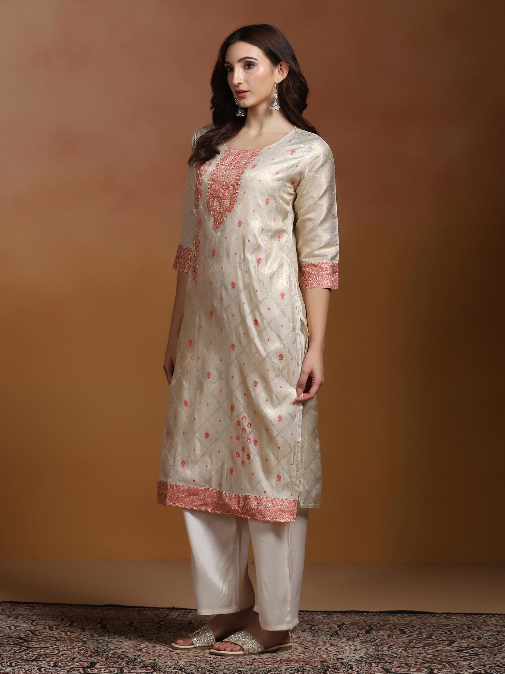 PG-26204KBOFFWHITEPEACH_left