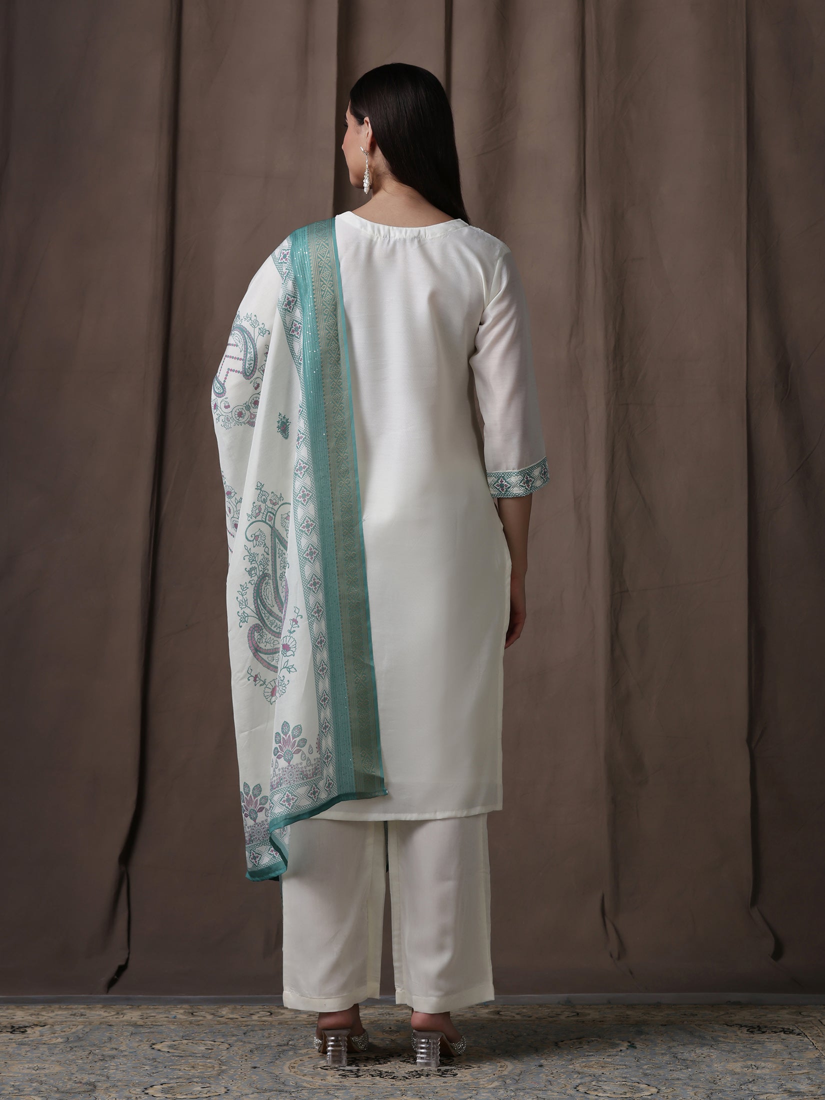 Women Chanderi Off-white Green Embroidered Kurta Comfort Pant Dupatta