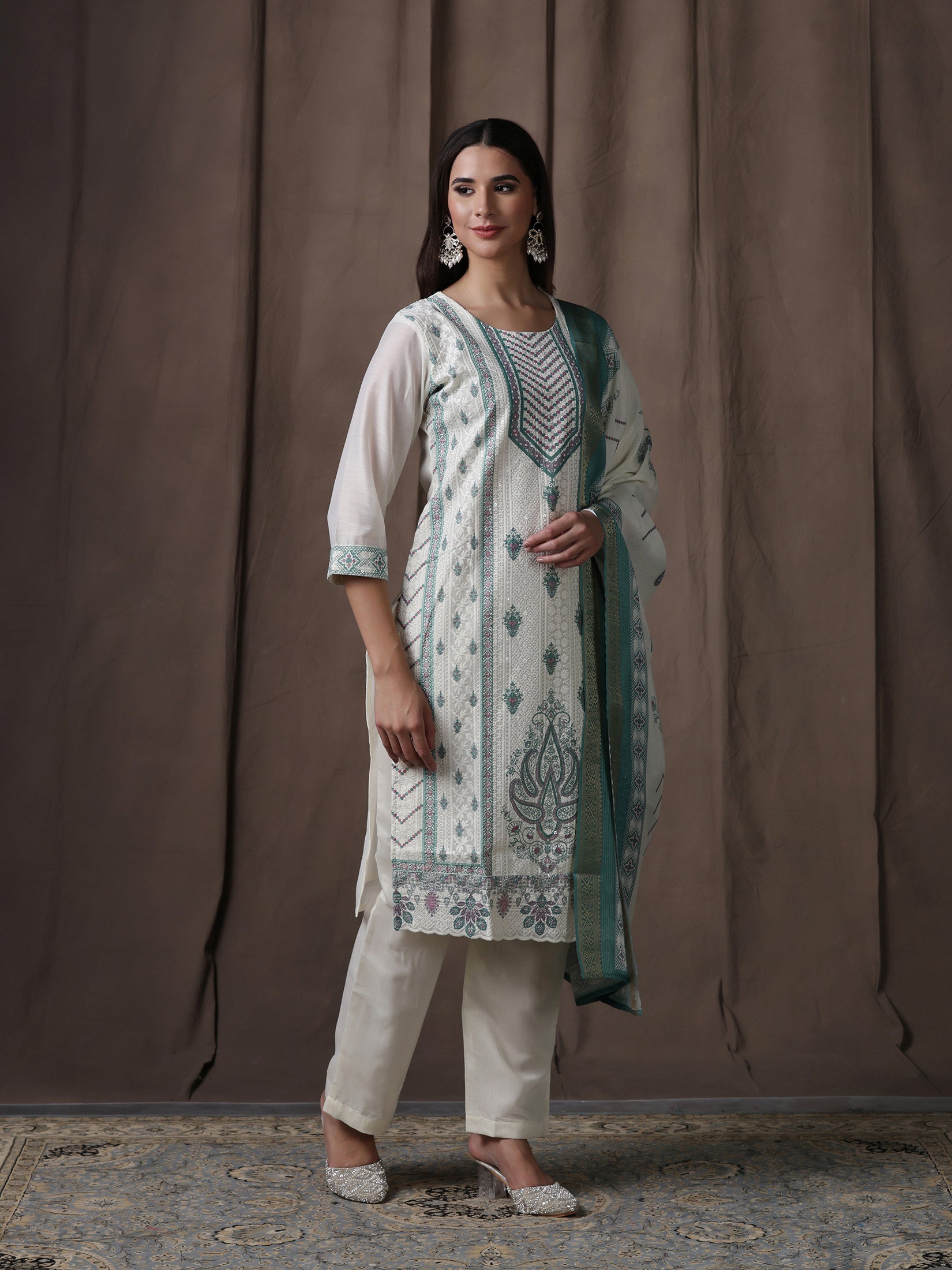Women Chanderi Off-white Green Embroidered Kurta Comfort Pant Dupatta
