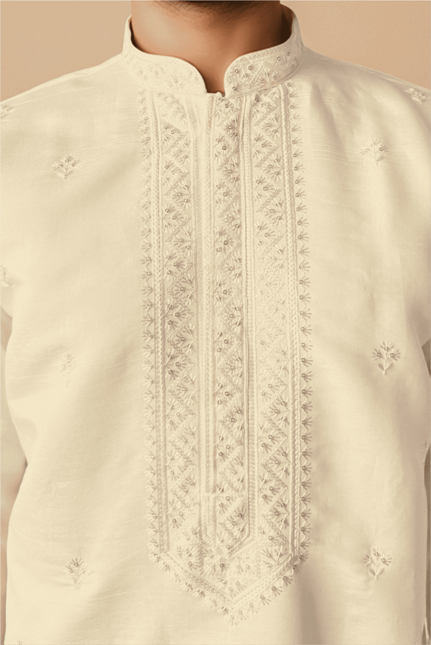 Men Off White Embroidered Straight Kurta With Trouser.