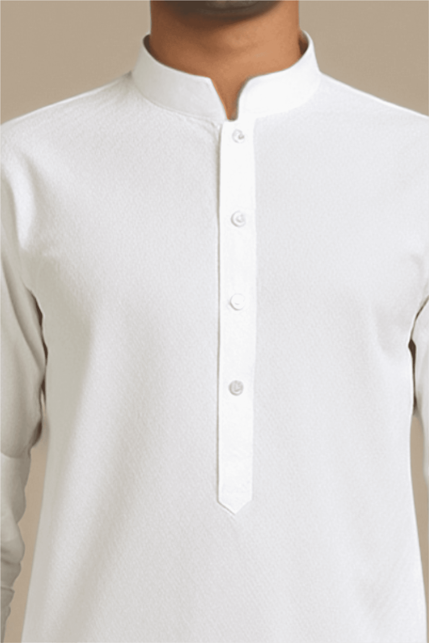 Men Off White Solid Straight Kurta.