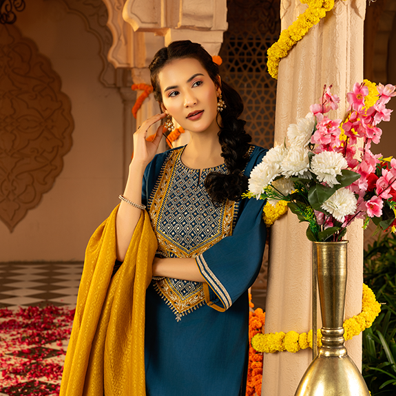 Ethnic Sets With Dupatta