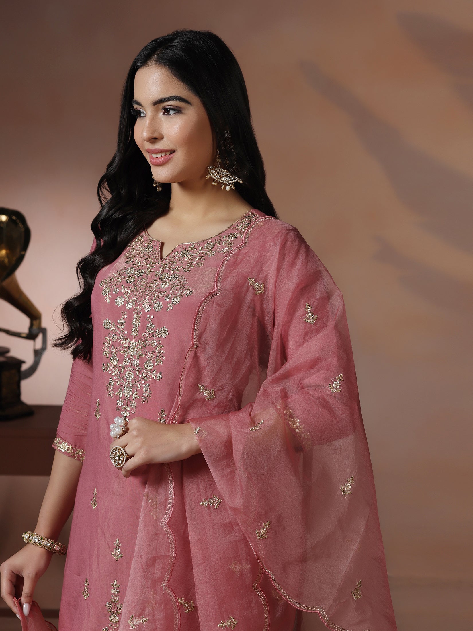 SIDH-0997PINK_closer