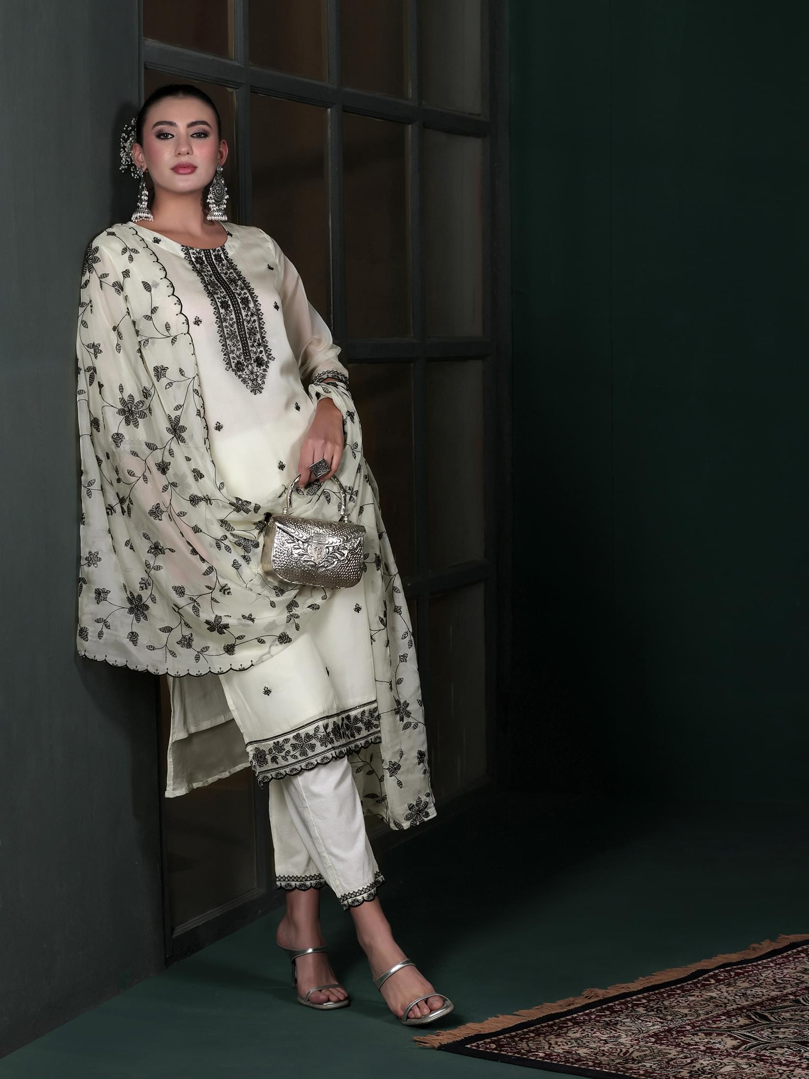 Women Off White Embroidered Kurta Comfort Pant Dupatta.