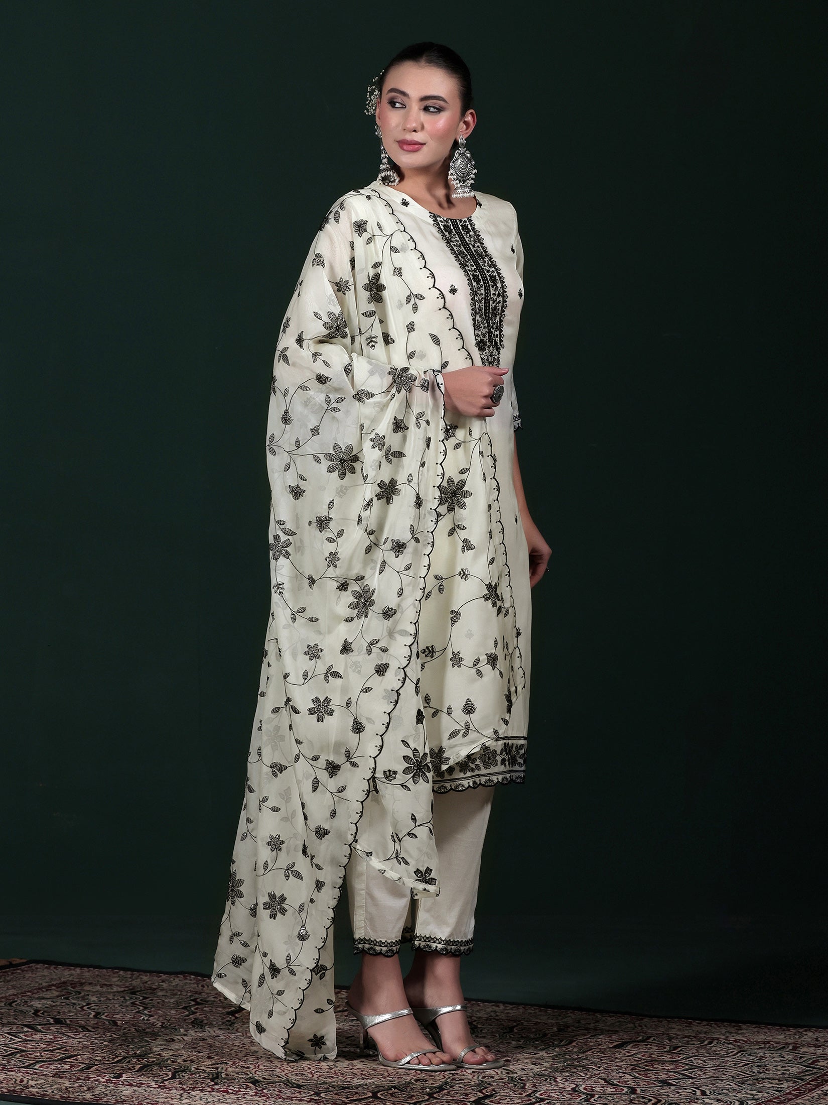 SIDH-244-BOFFWHITE_right