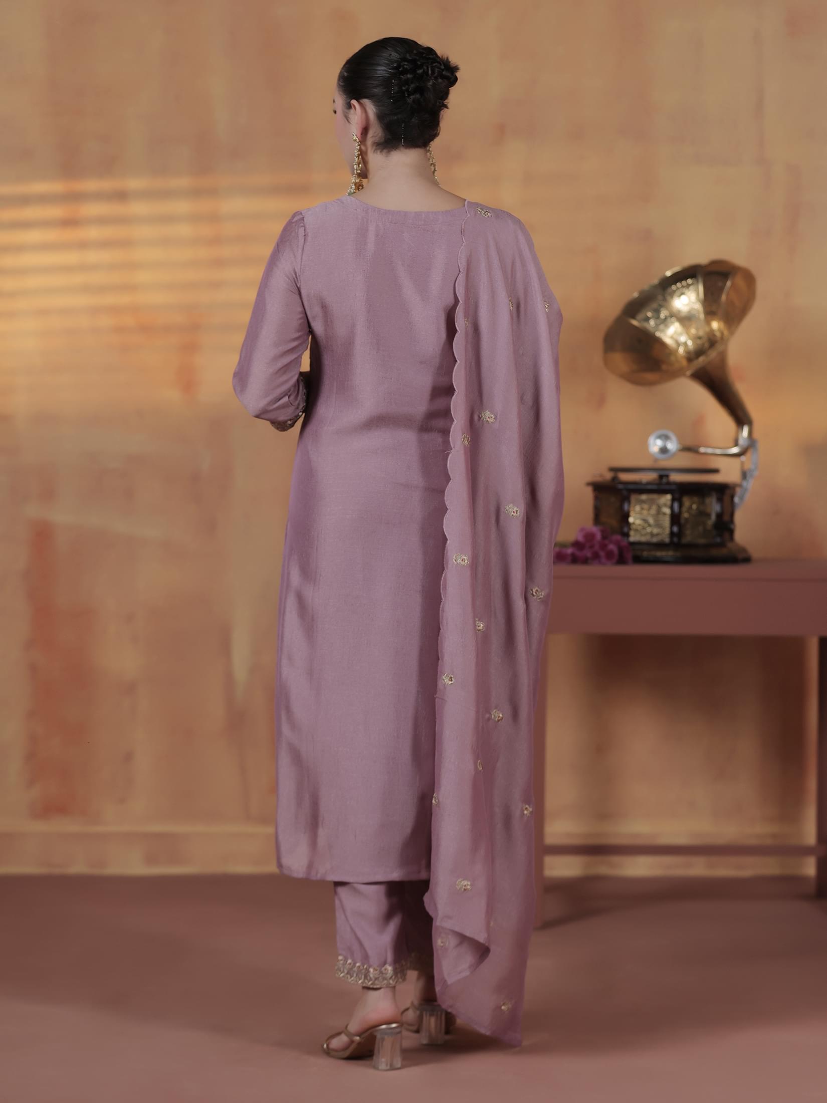 Silk Blend Lilac Embroidered Kurta Comfort Pant Dupatta.