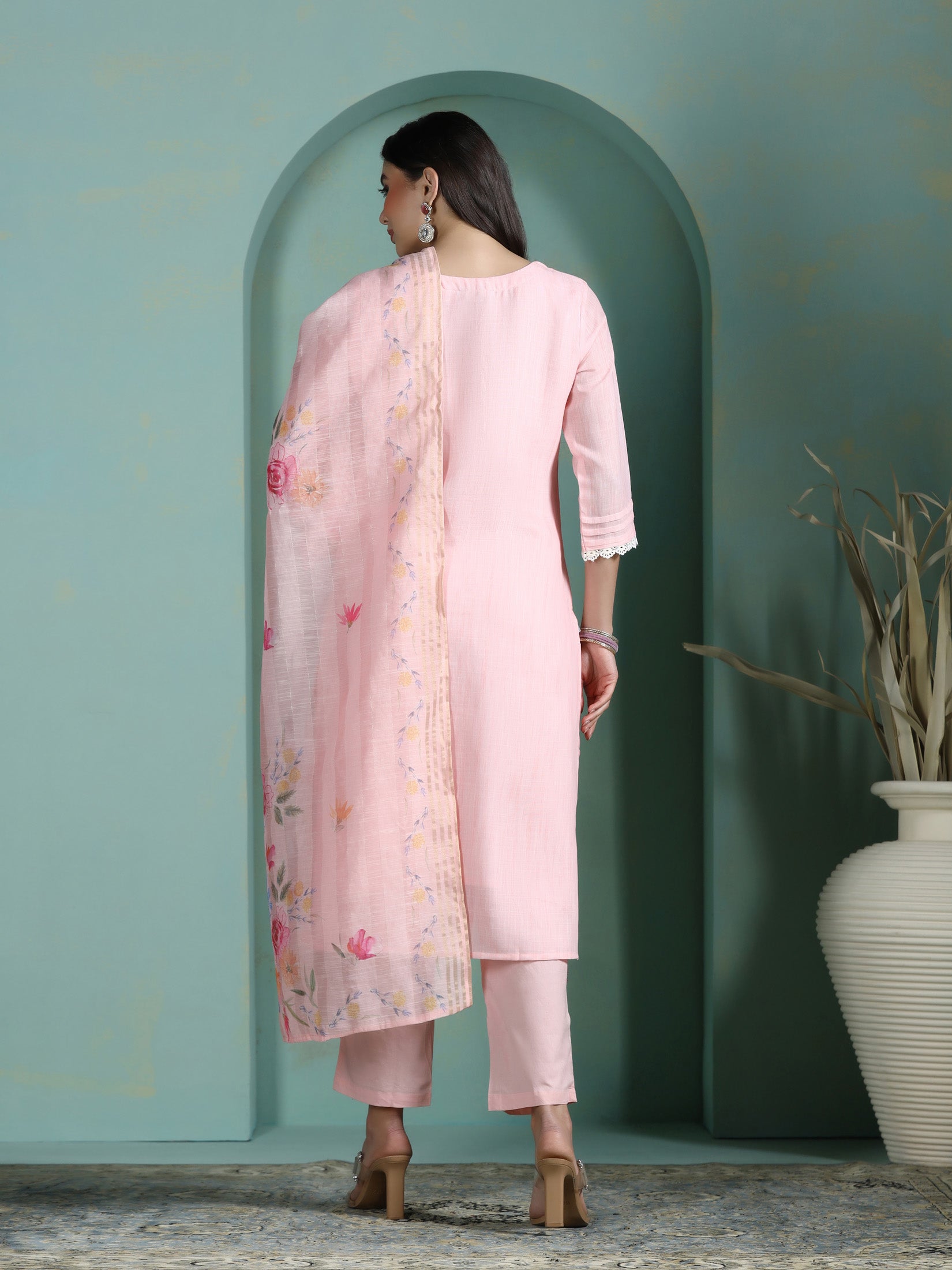Women Linen Pink Solid Kurta Comfort Pant Dupatta