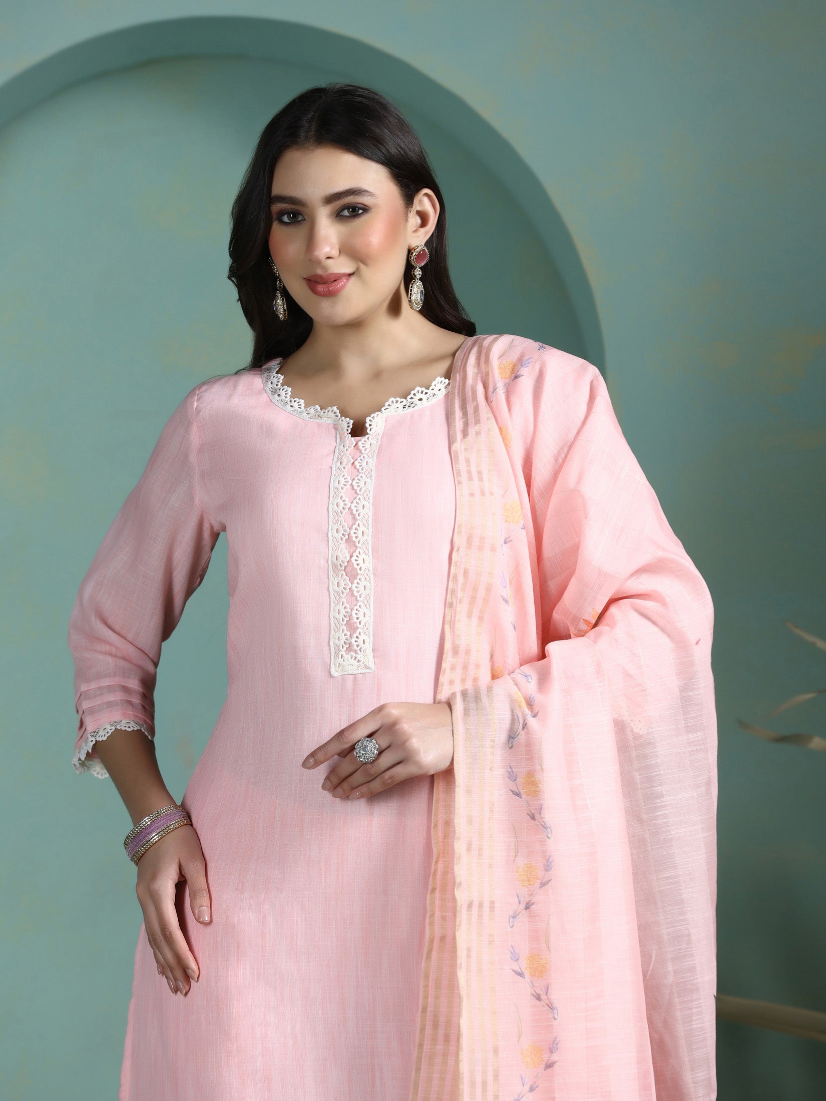 Women Linen Pink Solid Kurta Comfort Pant Dupatta