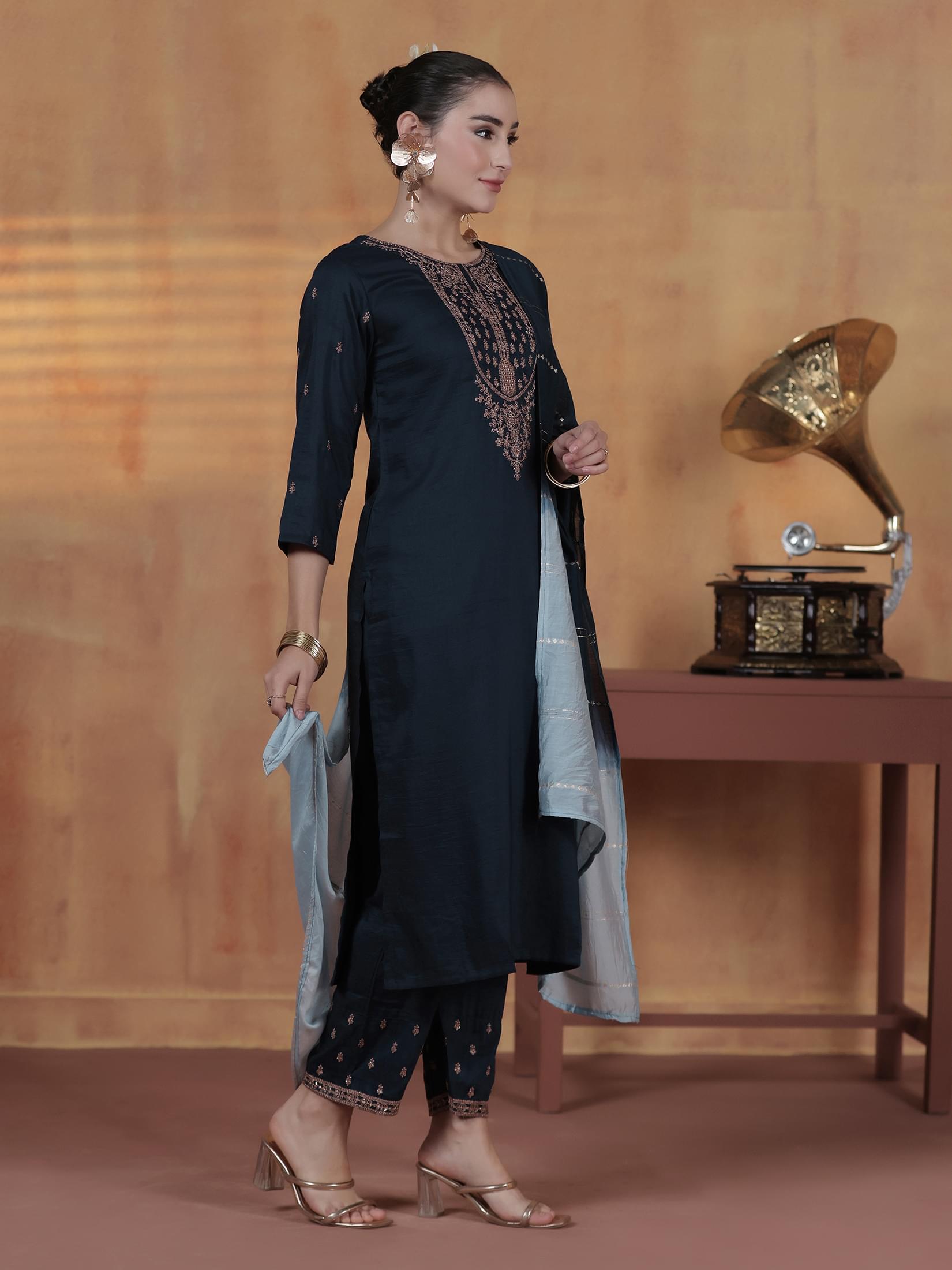 Women Chinon Navy Blue Embroidered Kurta Comfort Pant Dupatta.