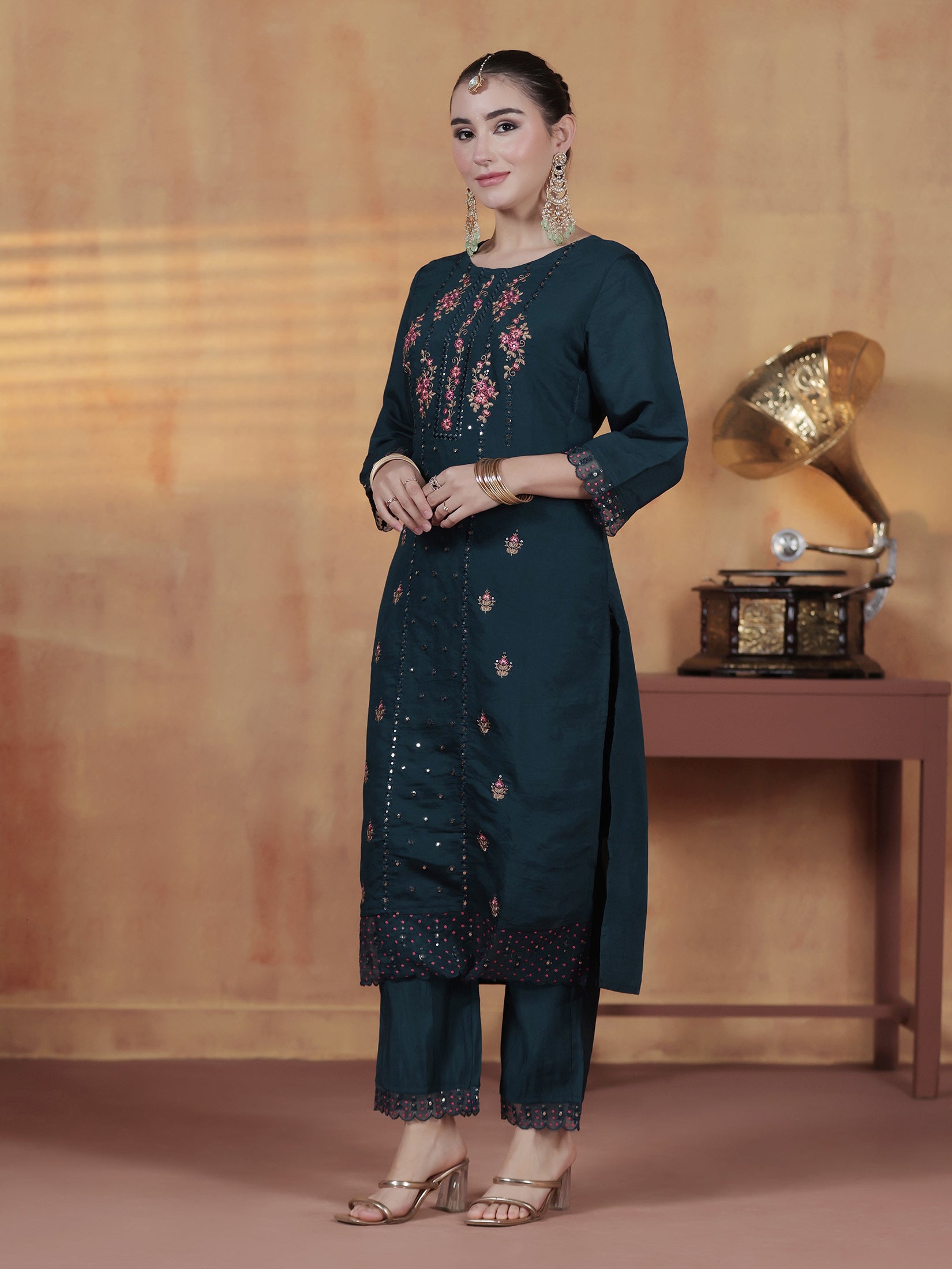 SIDH-26156KBPEACOCKBLUE_left