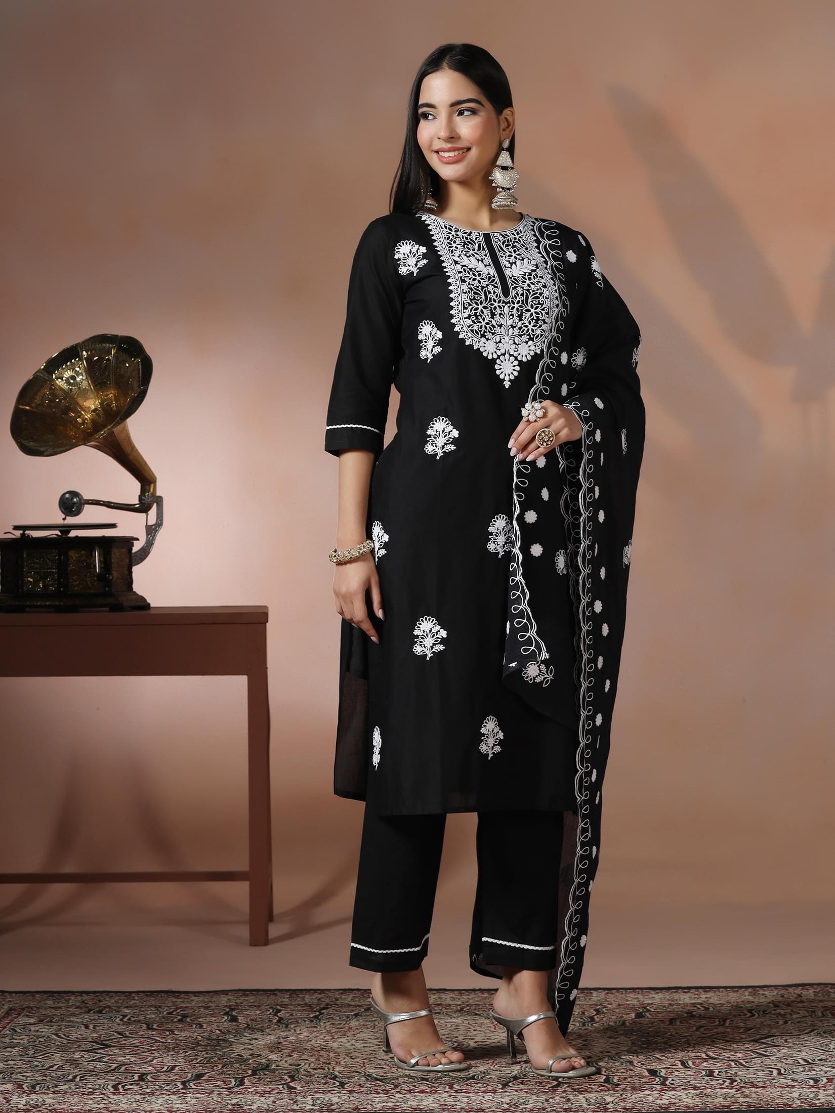 SIDH-26157KBBLACK_right