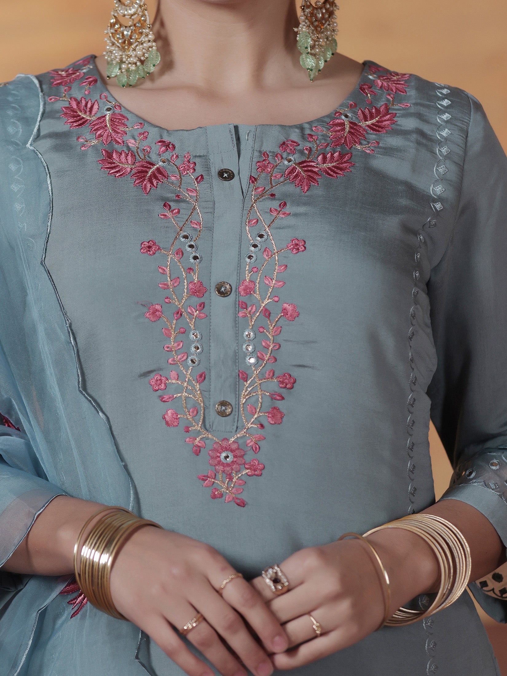 SIDH-26158KBPOWDERBLUE_closer