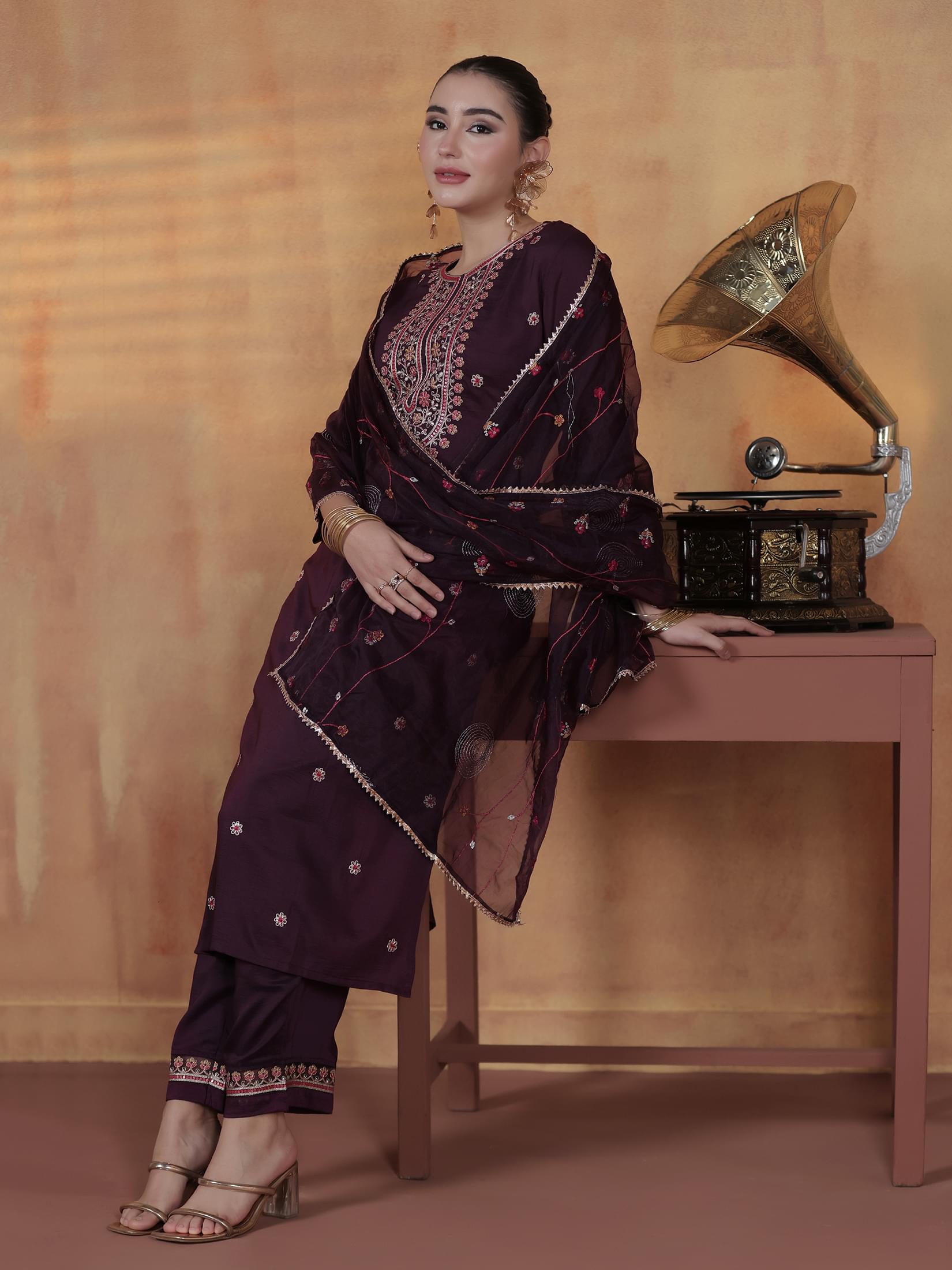Classic orchid shade embroidered silk blend regular fit kurta pant dupatta