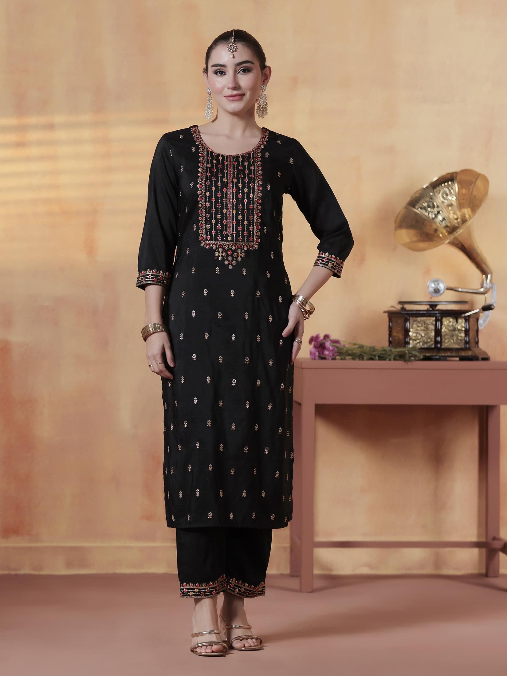 Women Chinon Black Embroidered Kurta Comfort Pant Dupatta.