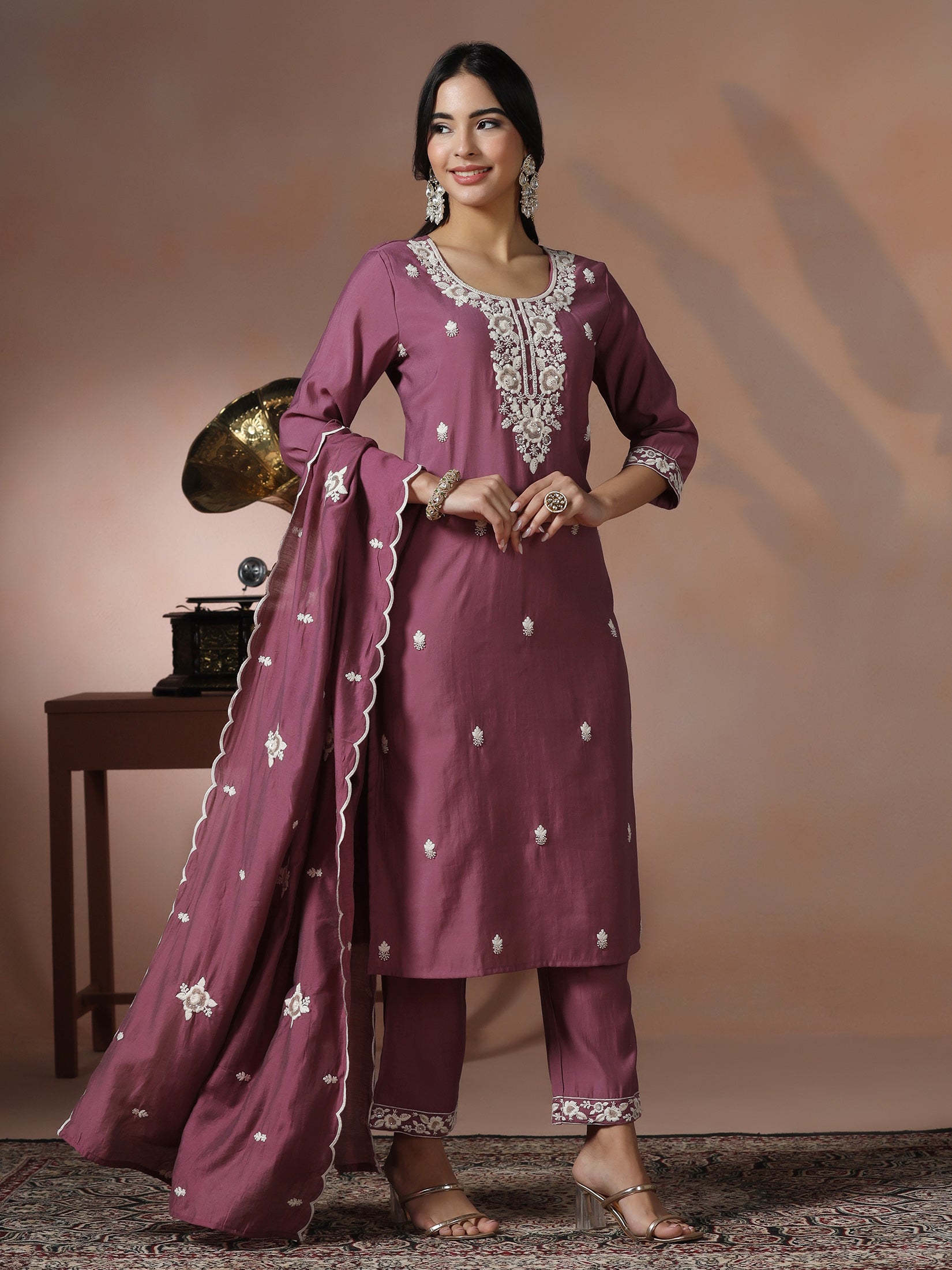 SIDH-26173KBLILAC_right