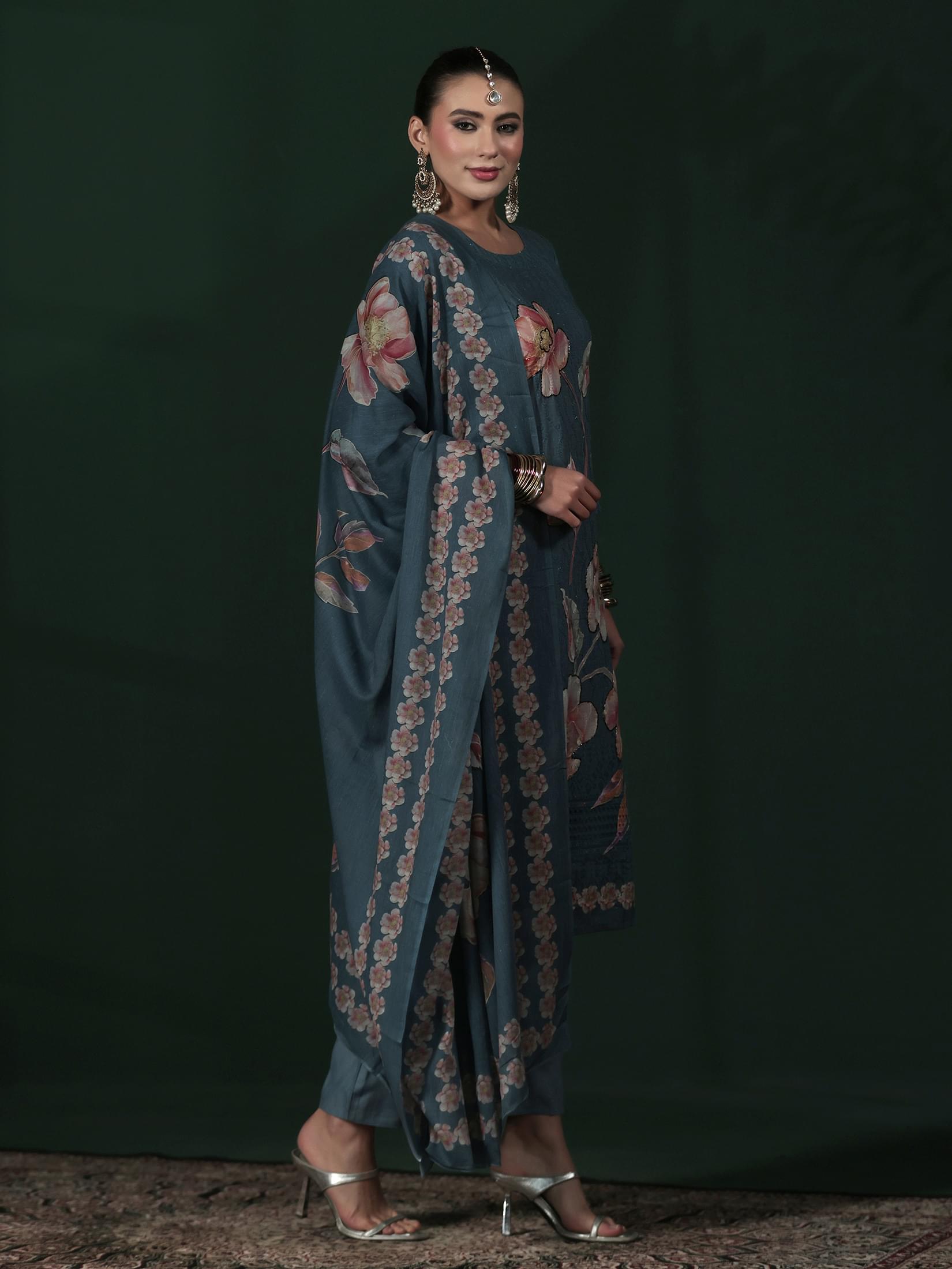 Women Cotton Blue Embroidered Kurta Comfort Pant Dupatta.