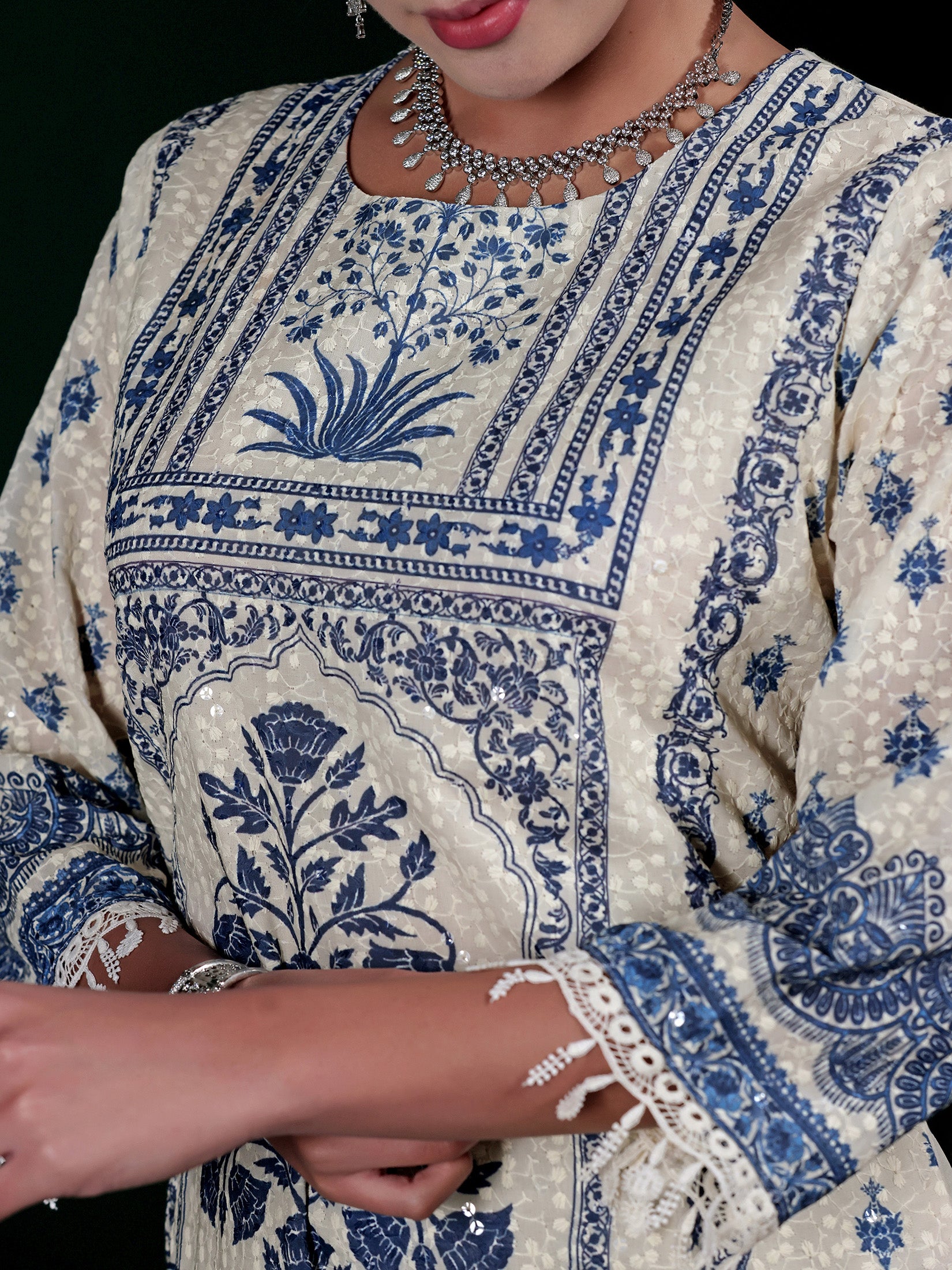 SWF-1548OFFWHITE_closer